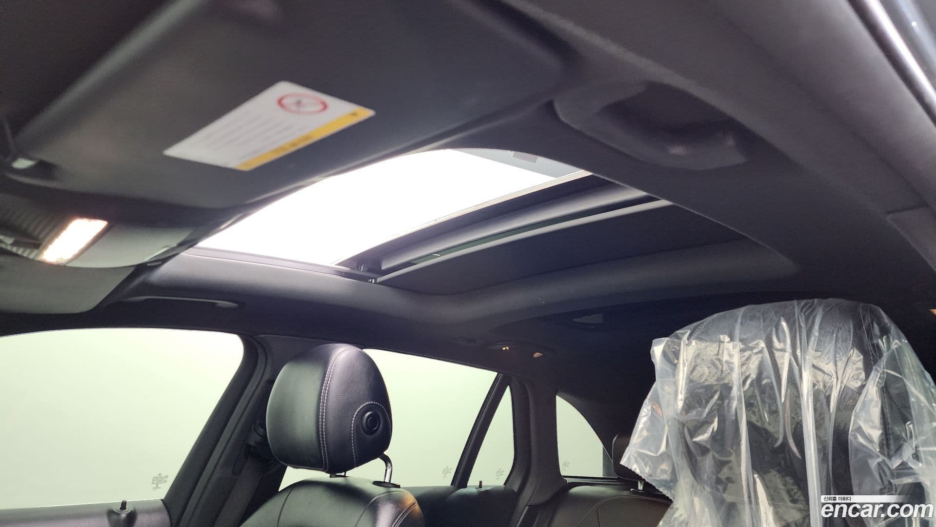 Main__Slider__Photo:GLC-Class Mercedes-Benz 2020.5-18