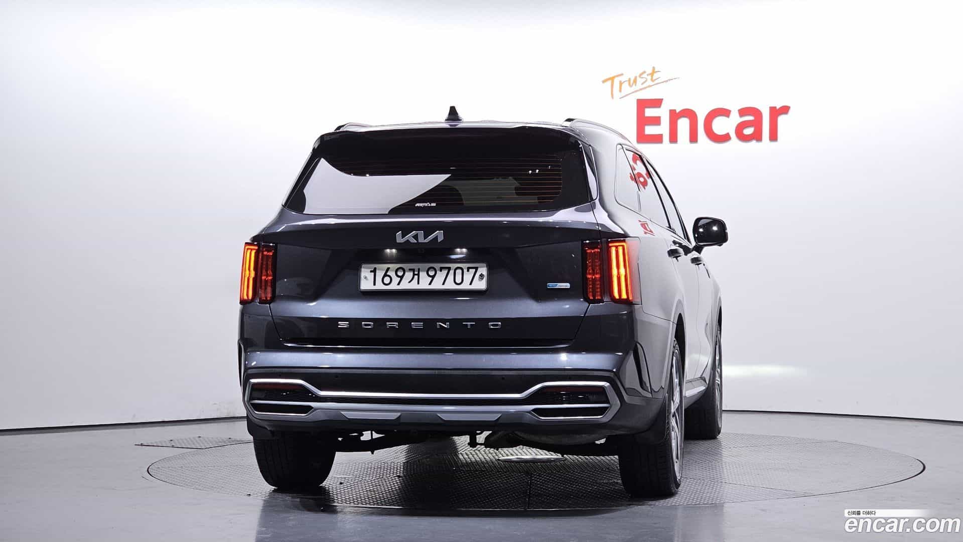 Sorento Kia 2022.1-OUTER-004