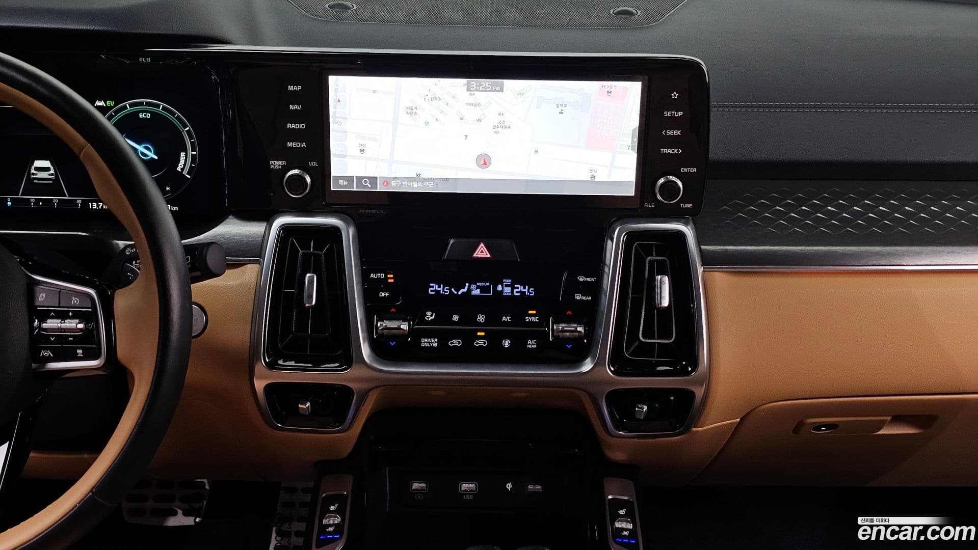 Main__Slider__Photo:Sorento Kia 2022.1-13