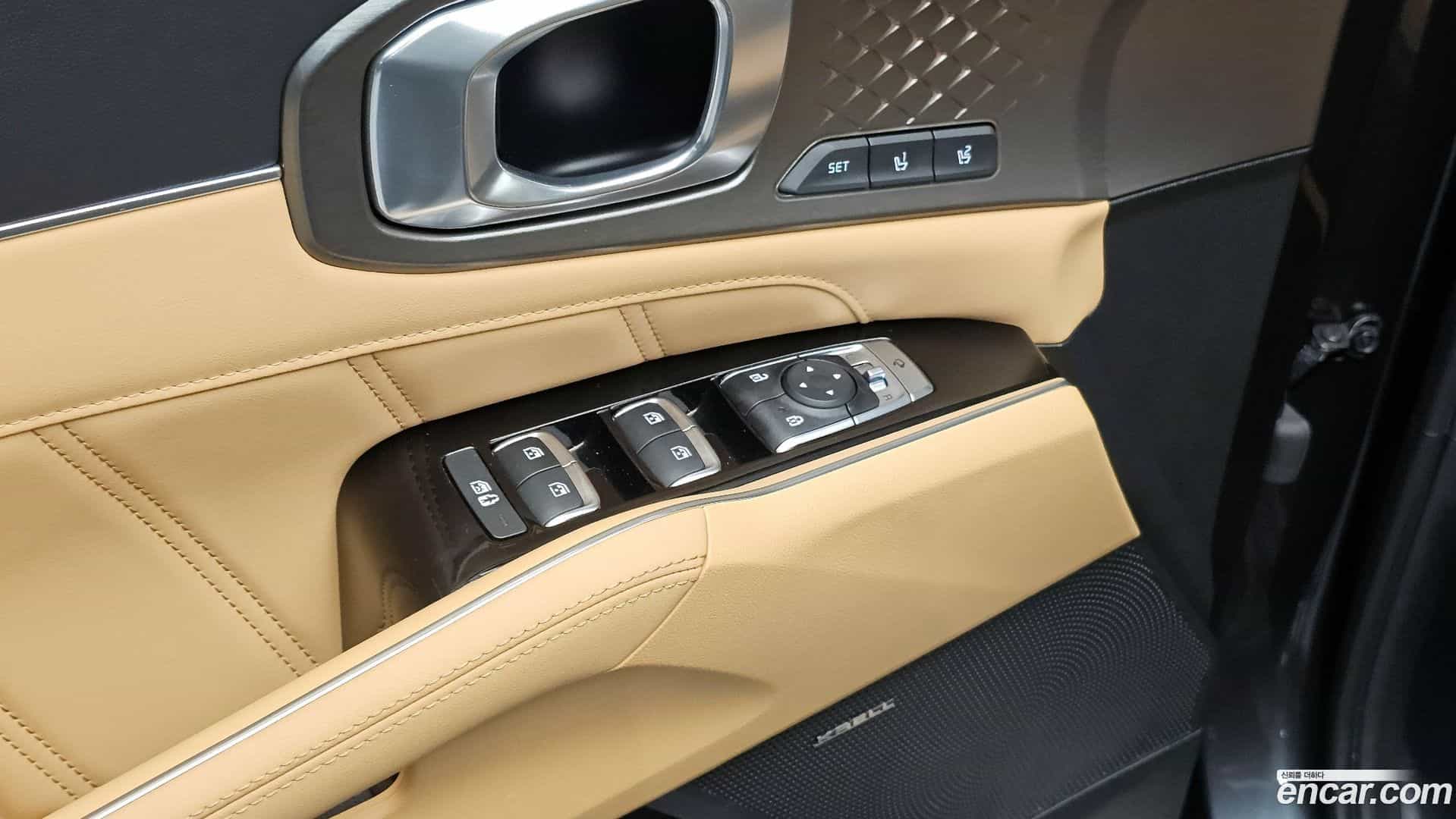 Sorento Kia 2022.1-OPTION-023