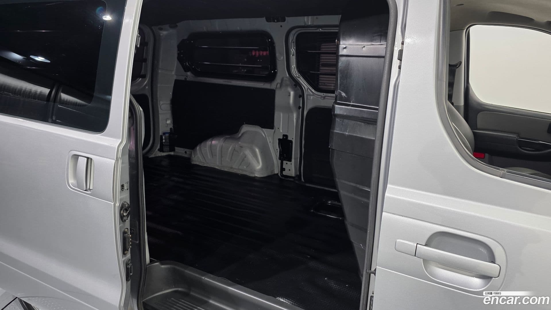 Main__Slider__Photo:Starex Hyundai 2016.9-11