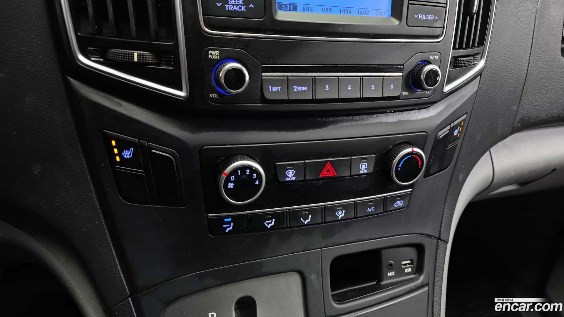 Starex Hyundai 2016.9-OPTION-019