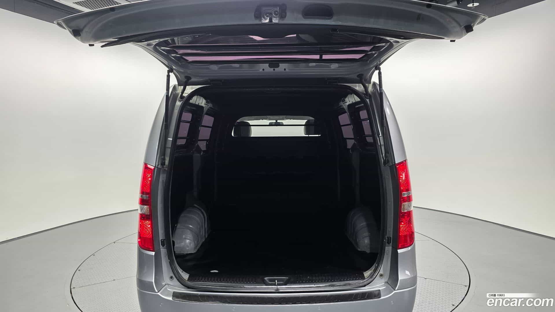 Starex Hyundai 2016.9-OPTION-024