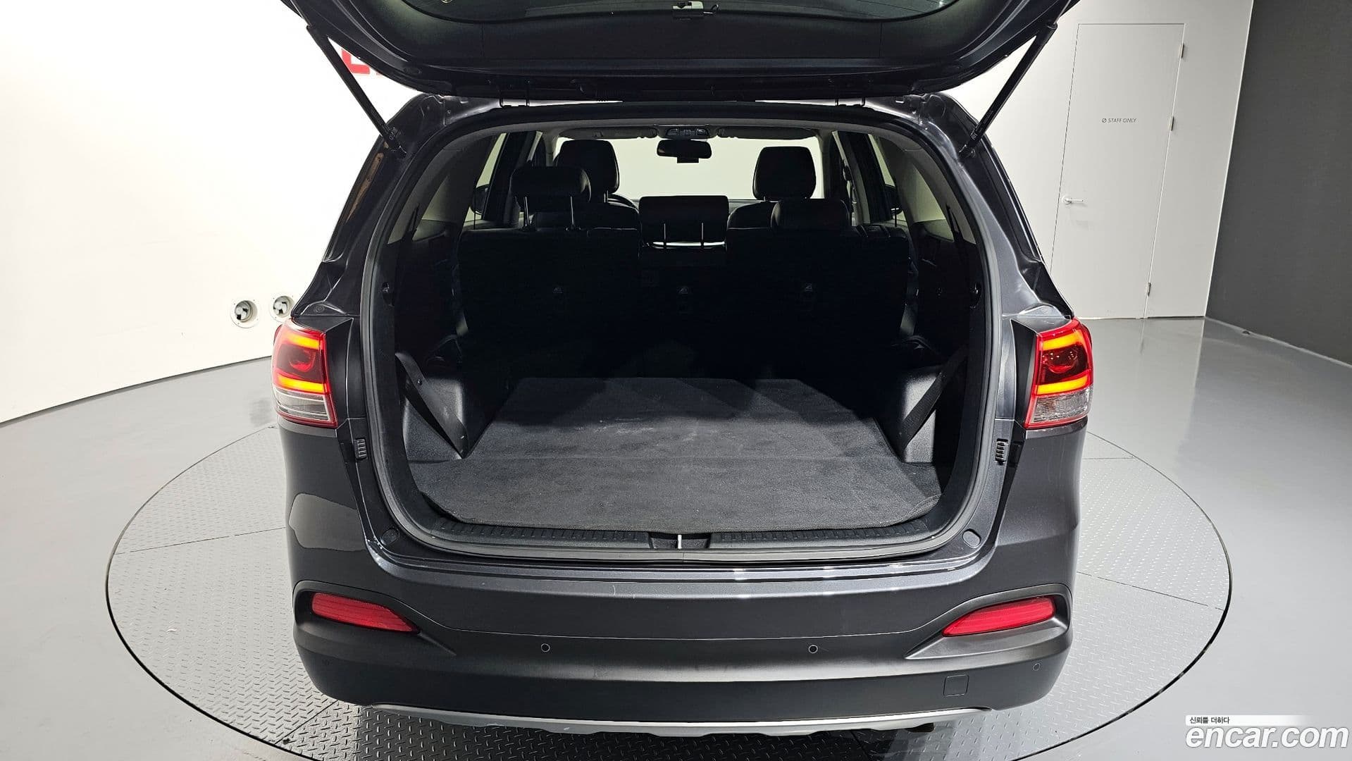 Main__Slider__Photo:Sorento Kia 2016.11-19