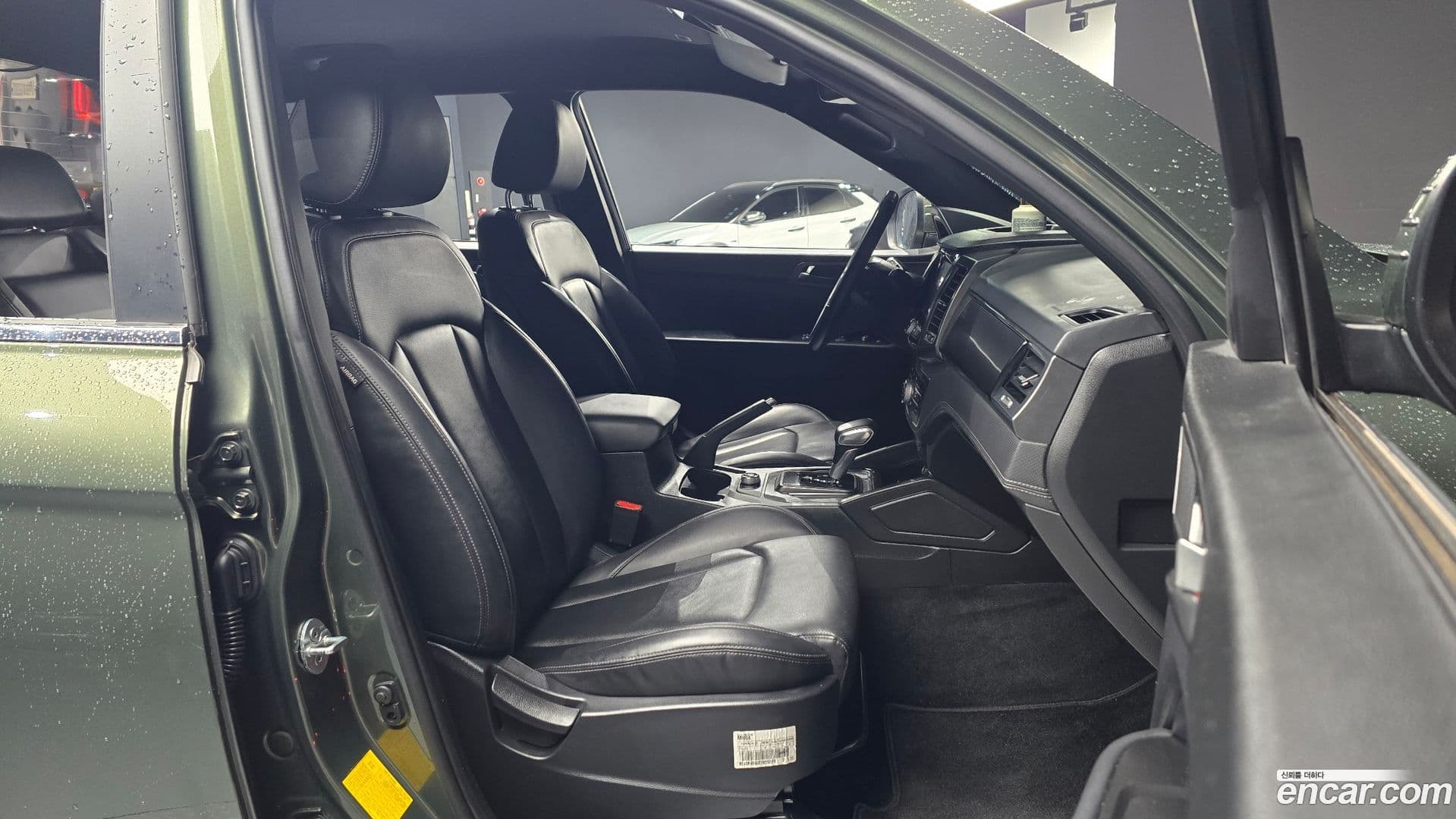 Main__Slider__Photo:Rexton KG_Mobility_Ssangyong 2021.11-9