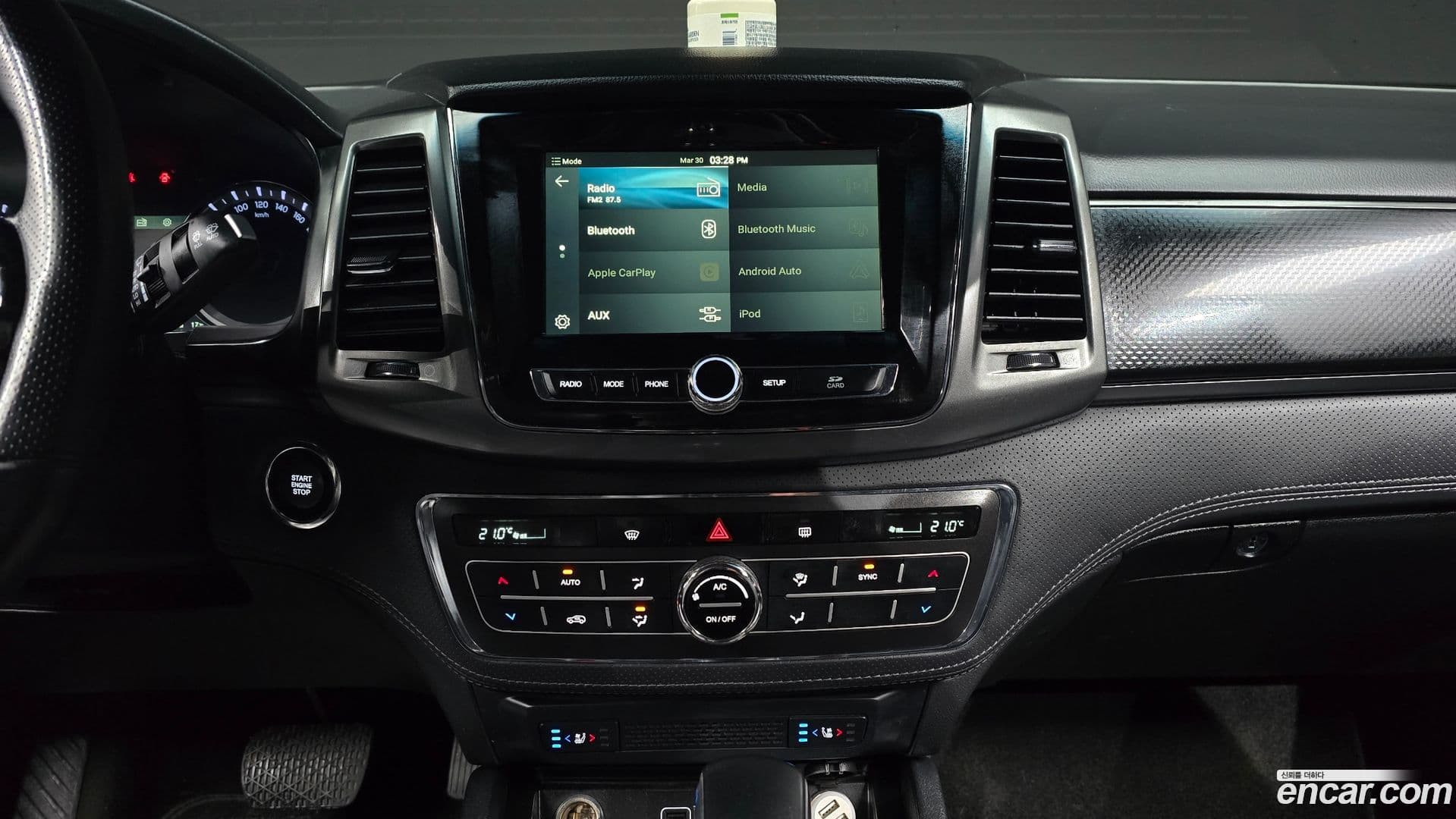 Main__Slider__Photo:Rexton KG_Mobility_Ssangyong 2021.11-14