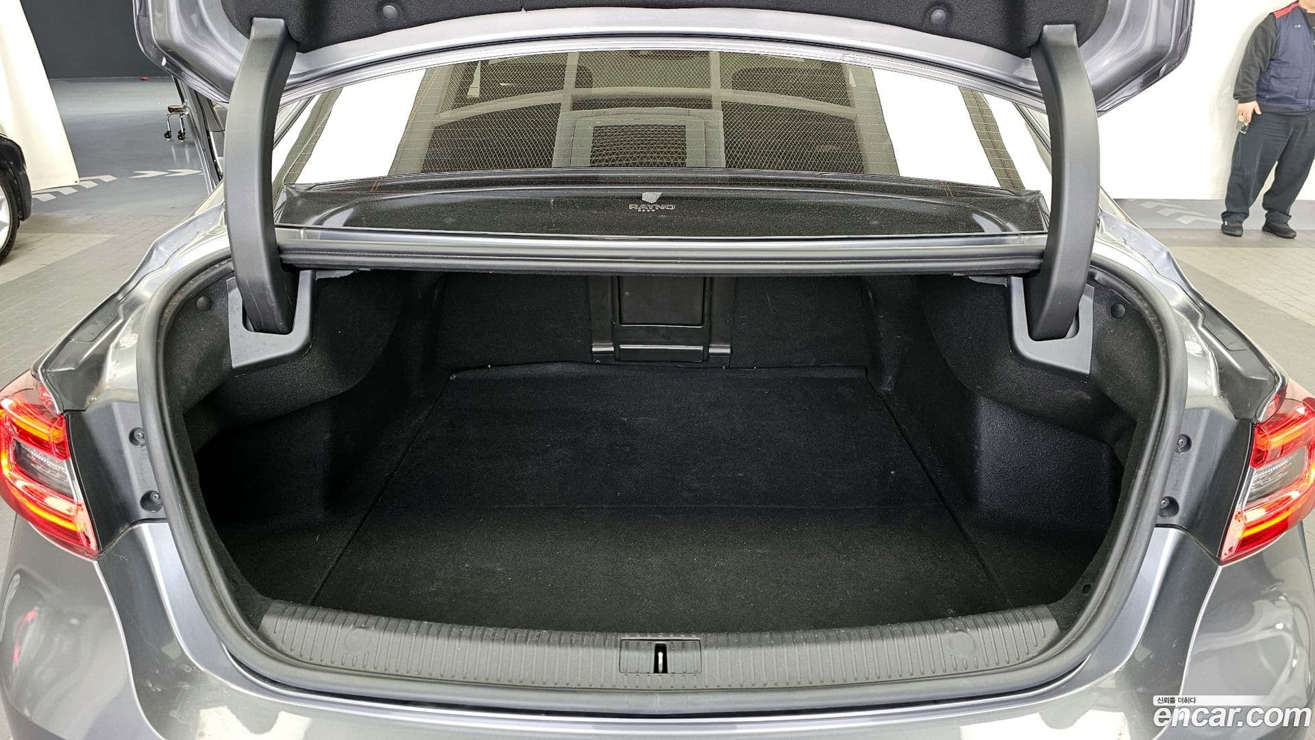 Main__Slider__Photo:SM6 Renault-KoreaSamsung 2017.11-19