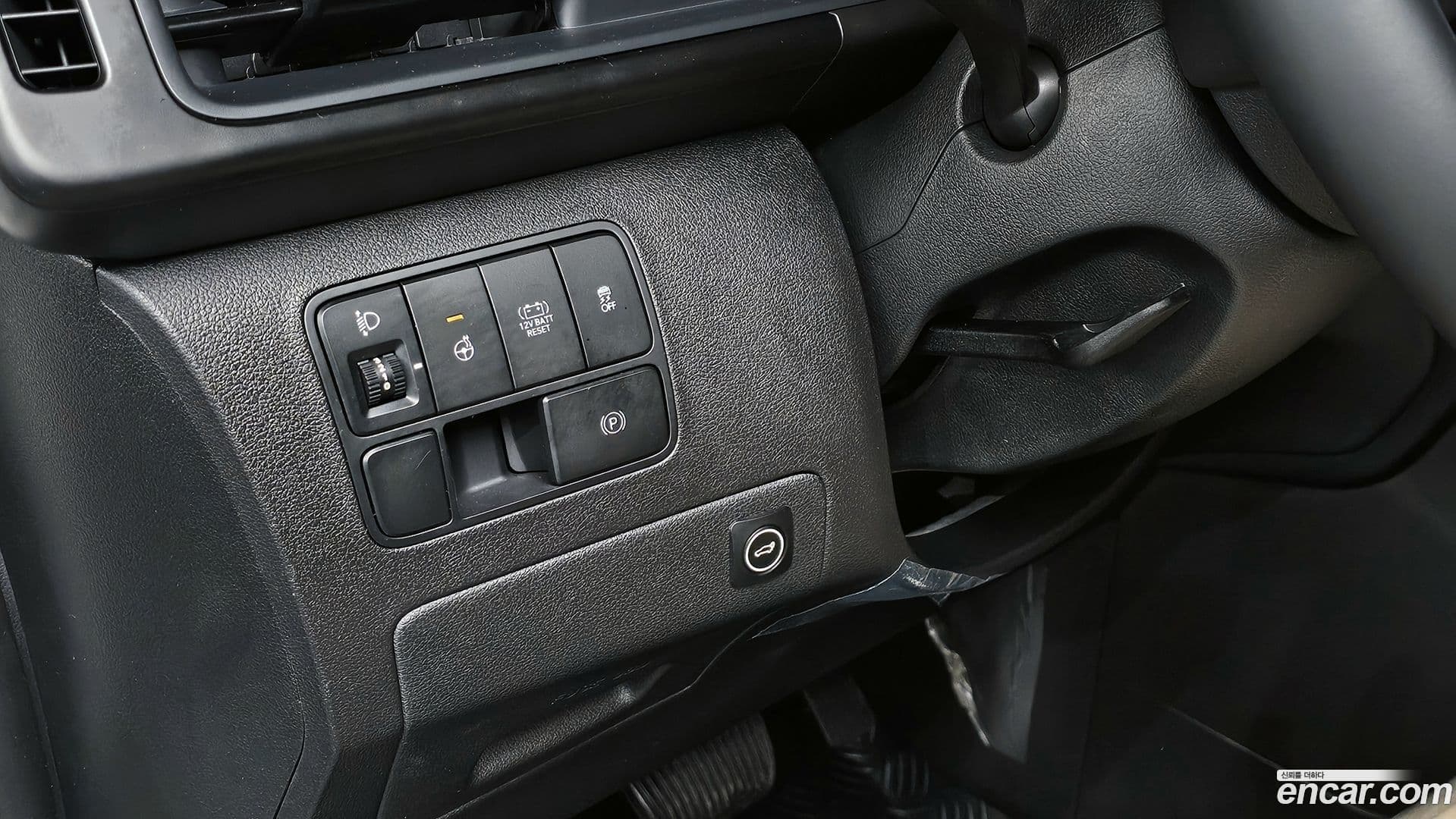 Main__Slider__Photo:Staria Hyundai 2025.8-15