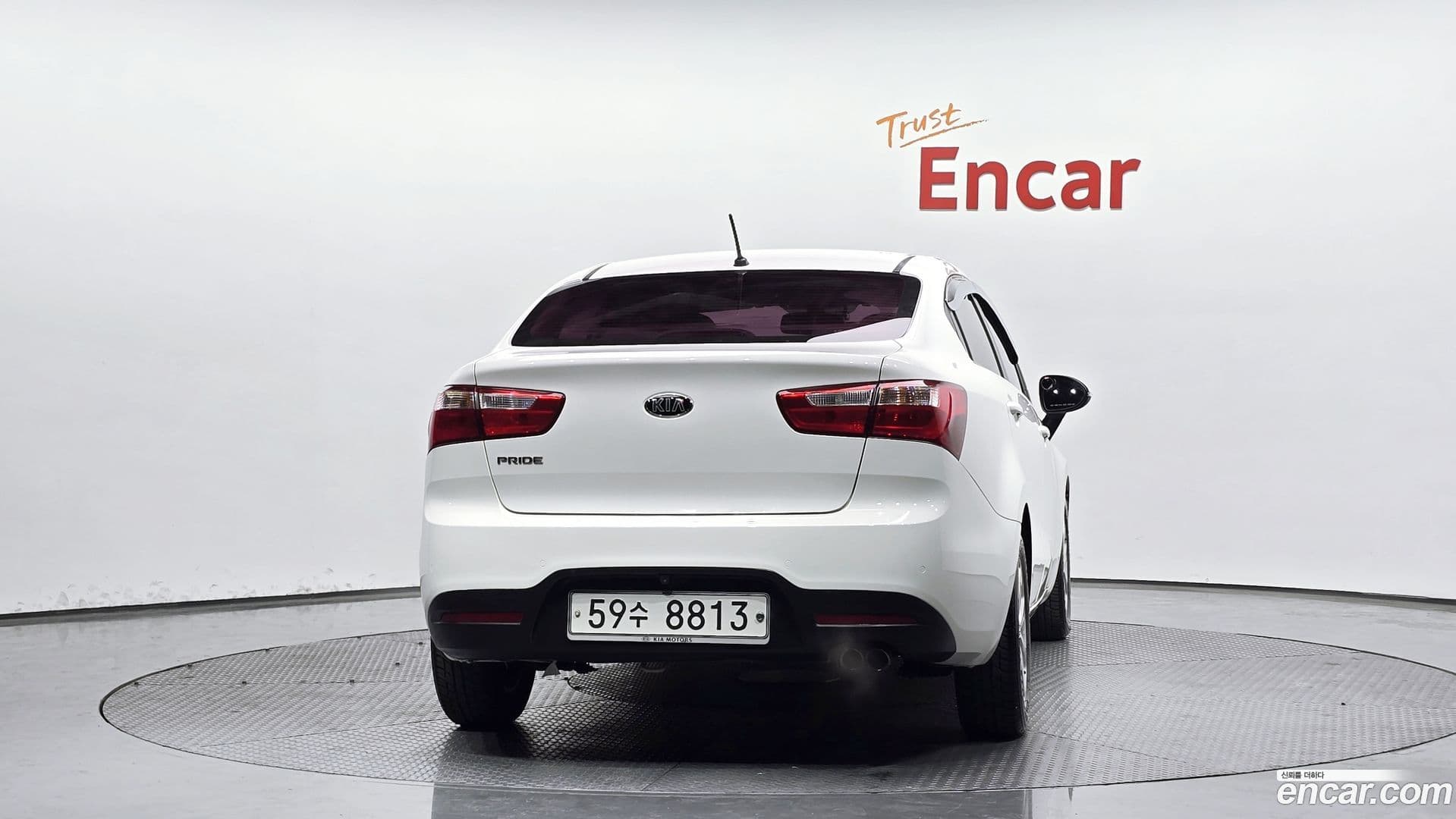 Main__Slider__Photo:pride Kia 2014.10-3