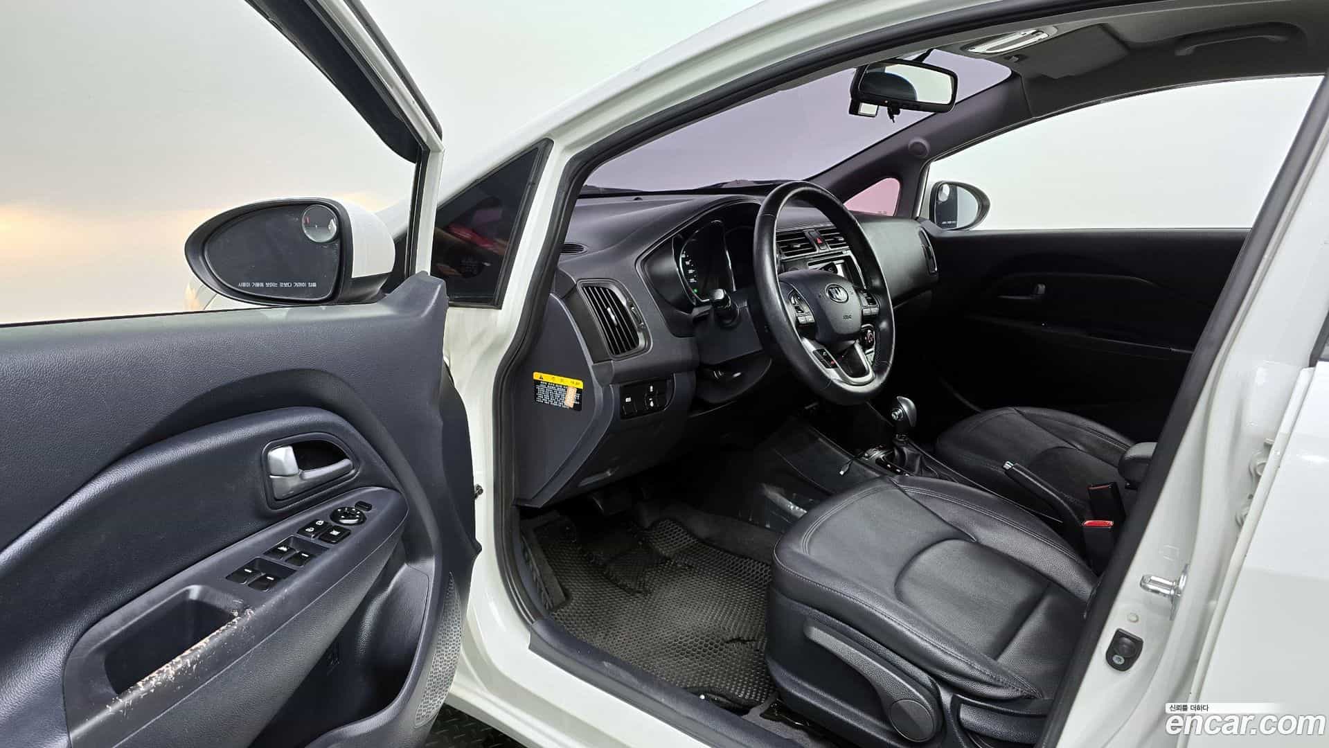 pride Kia 2014.10-OPTION-015