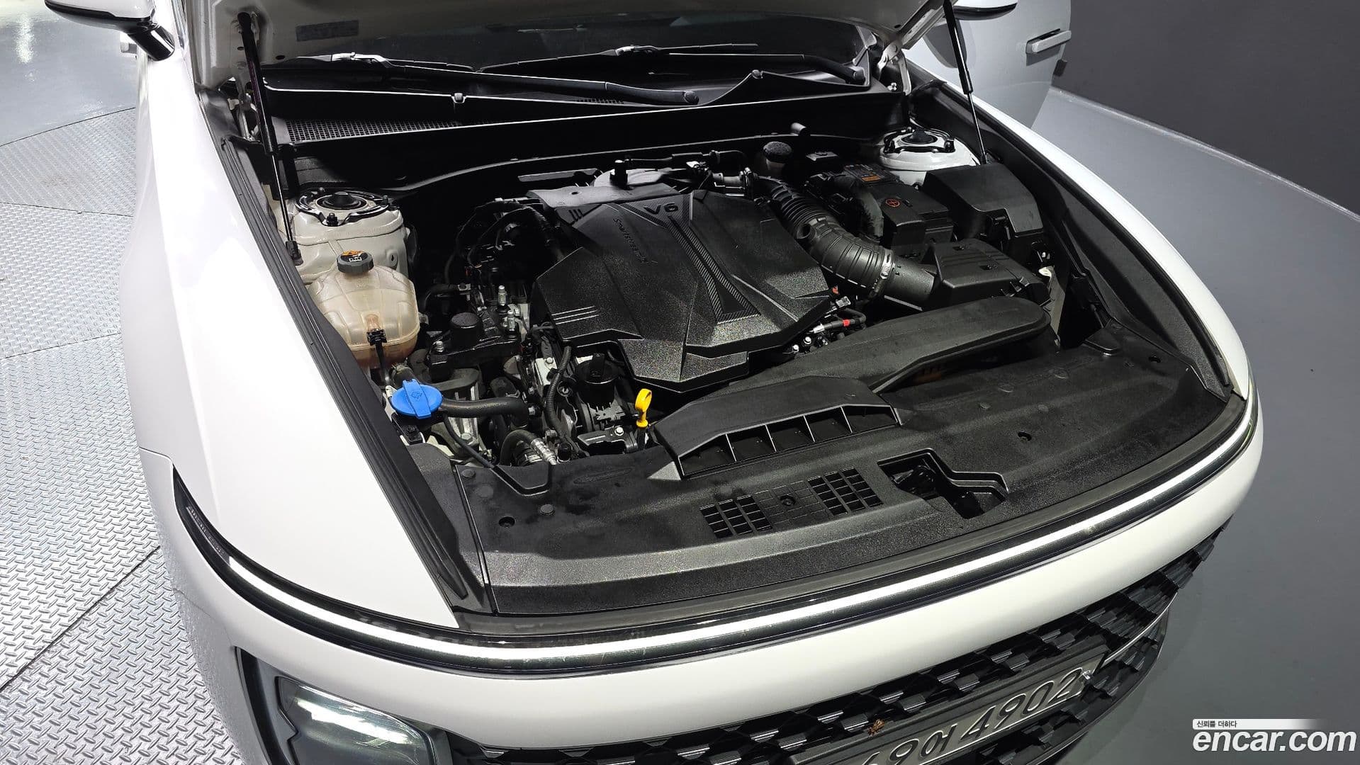 Main__Slider__Photo:Grandeur Hyundai 2023.5-5