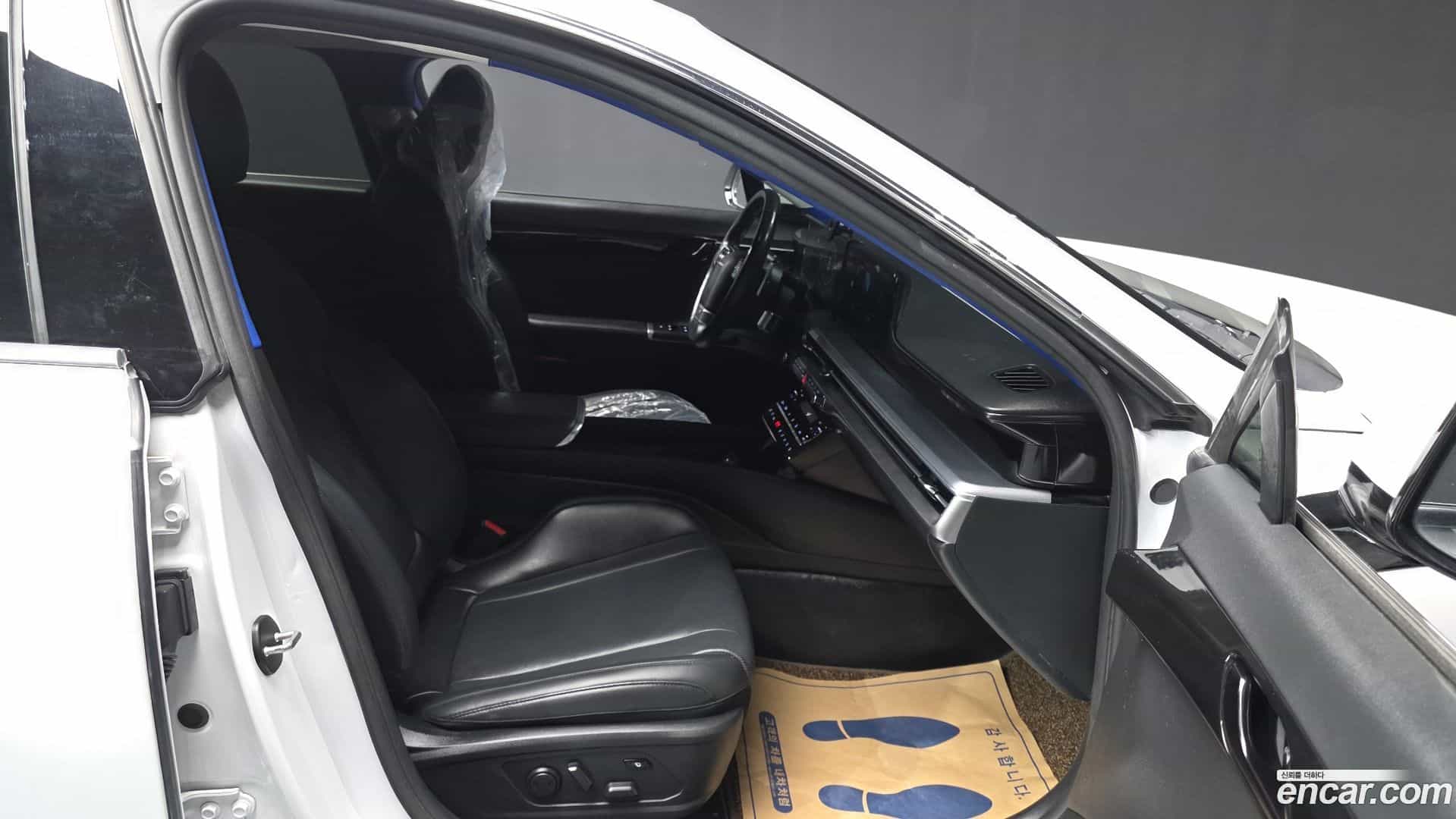 Grandeur Hyundai 2023.5-OPTION-015