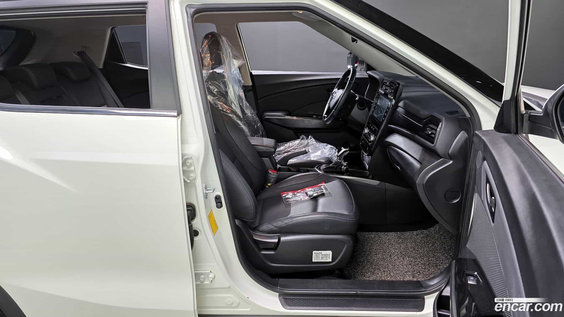 TIBOLI KG_Mobility_Ssangyong 2021.0-INNER-010