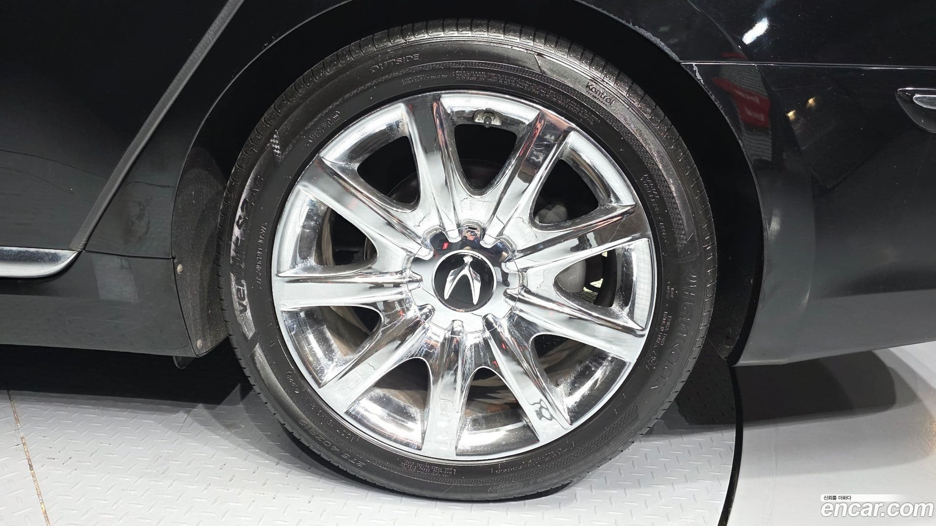 Main__Slider__Photo:Equus Hyundai 2012.9-4