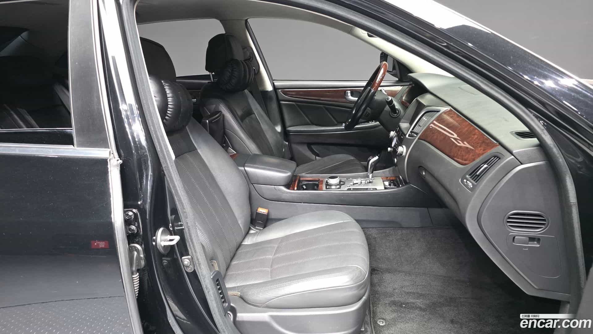 Equus Hyundai 2012.9-INNER-010