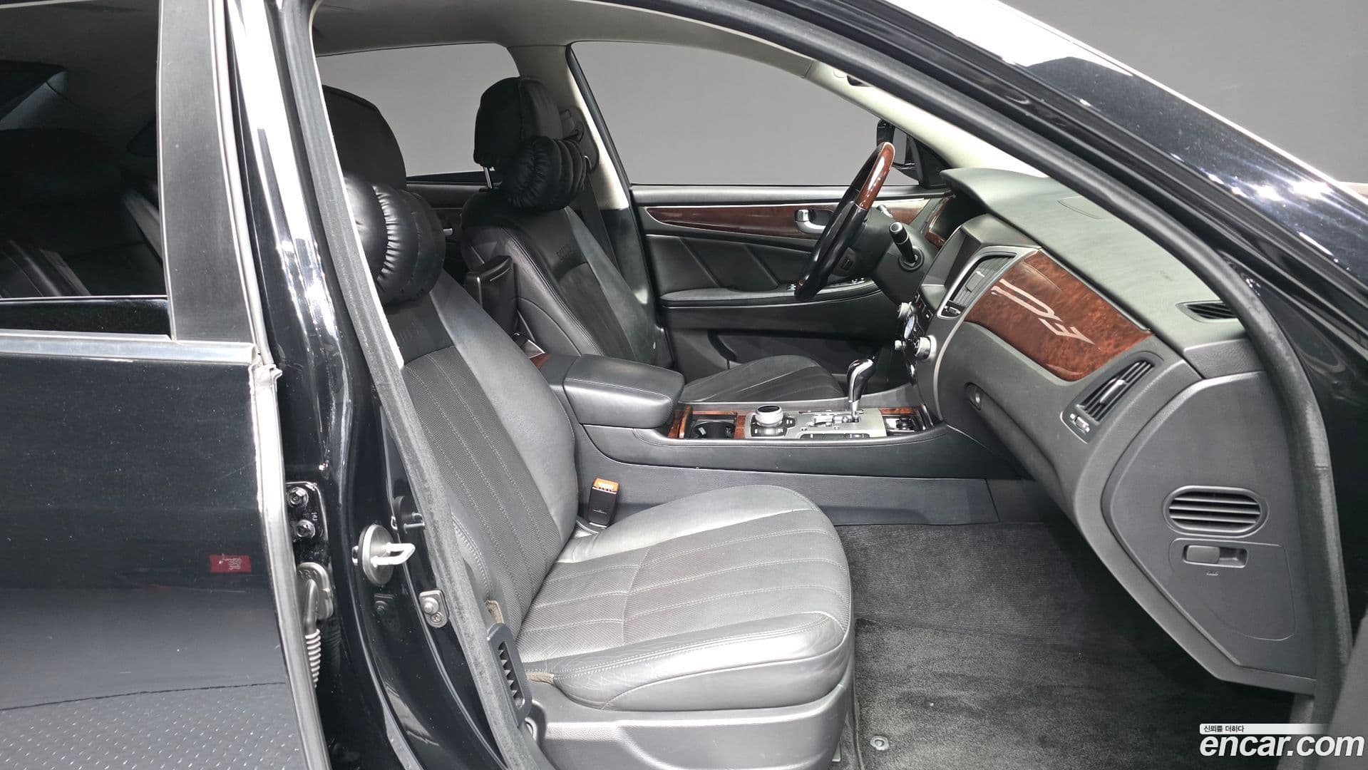 Main__Slider__Photo:Equus Hyundai 2012.9-9