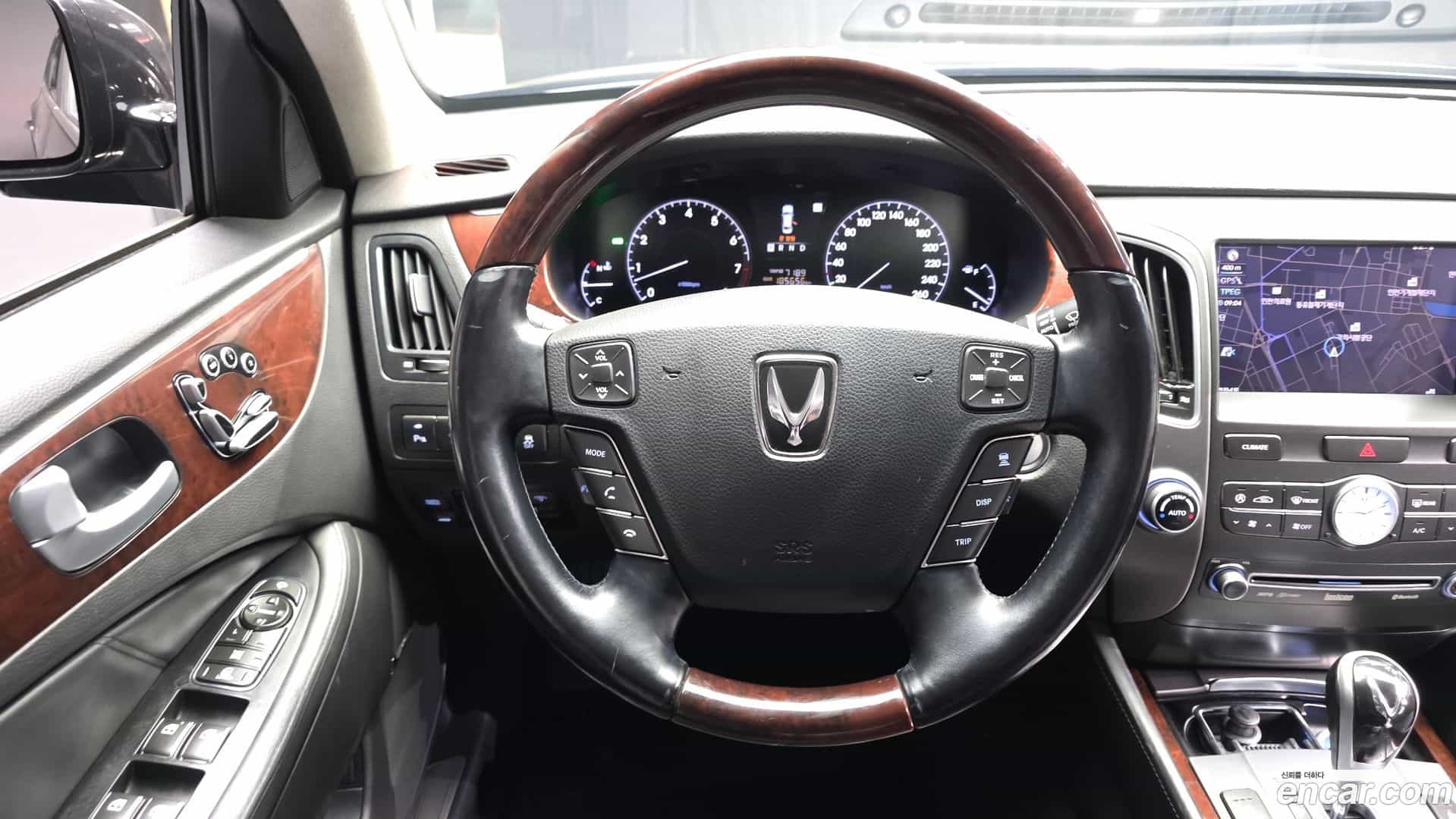 Equus Hyundai 2012.9-OPTION-017