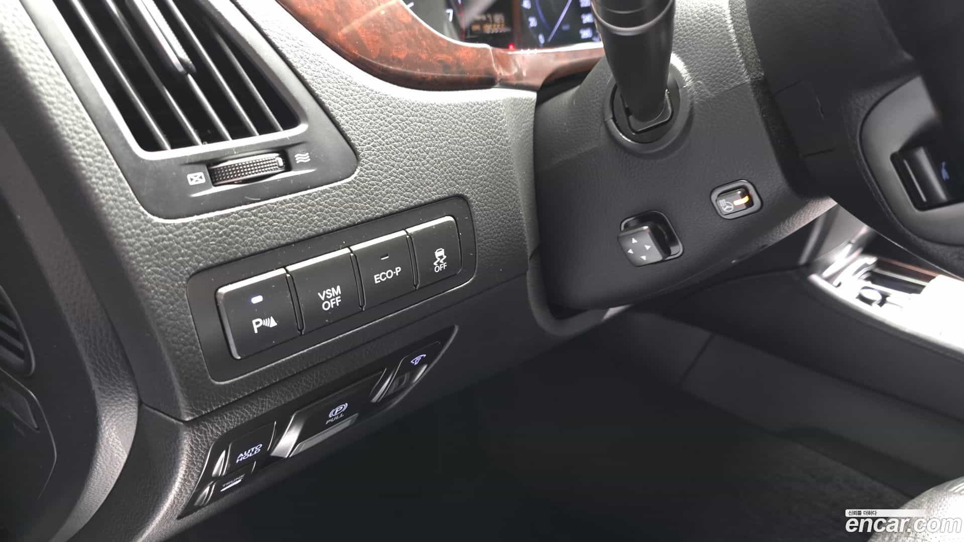 Equus Hyundai 2012.9-OPTION-021