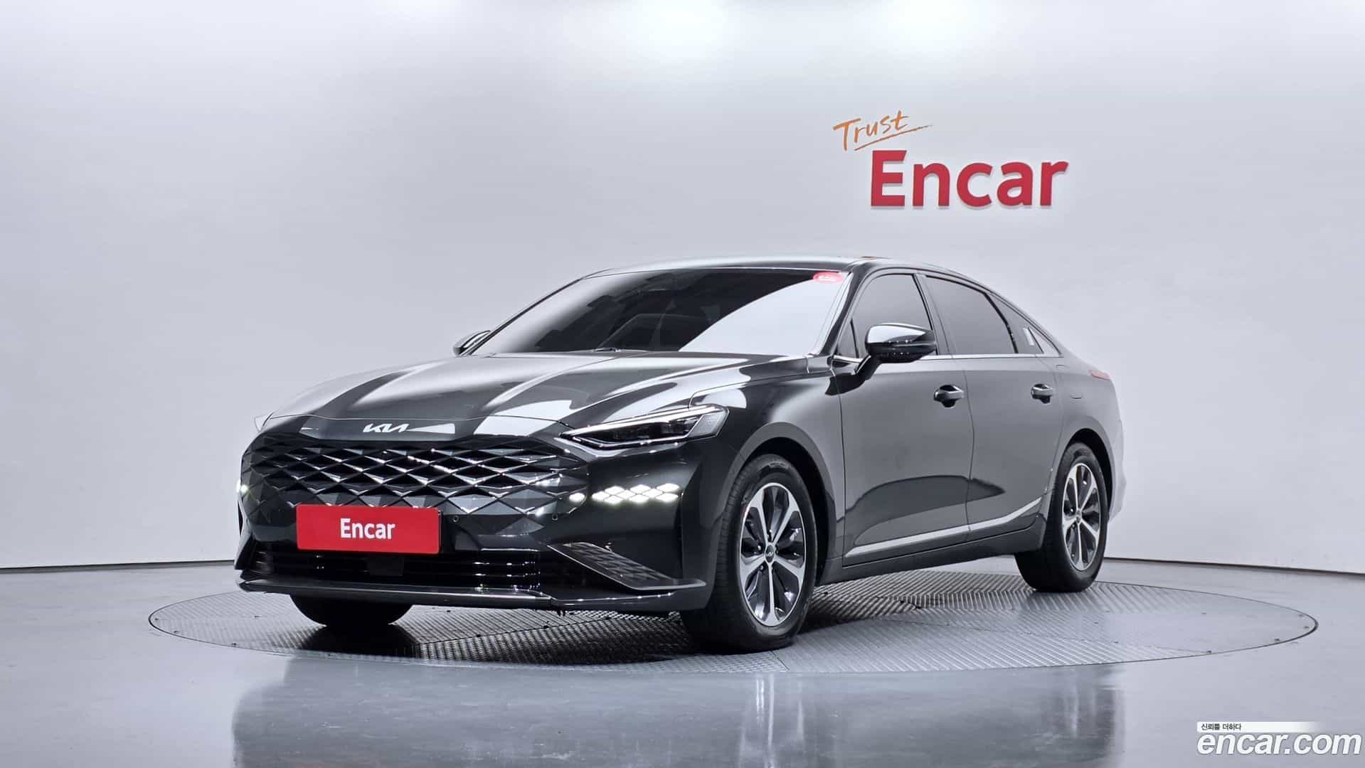 K8 Kia 2022.0-OUTER-001