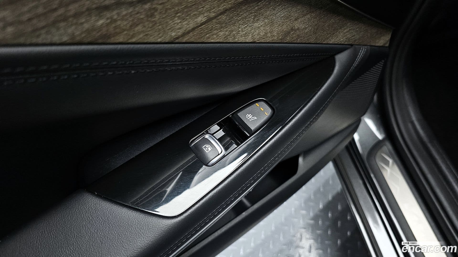 Main__Slider__Photo:K8 Kia 2022.0-16