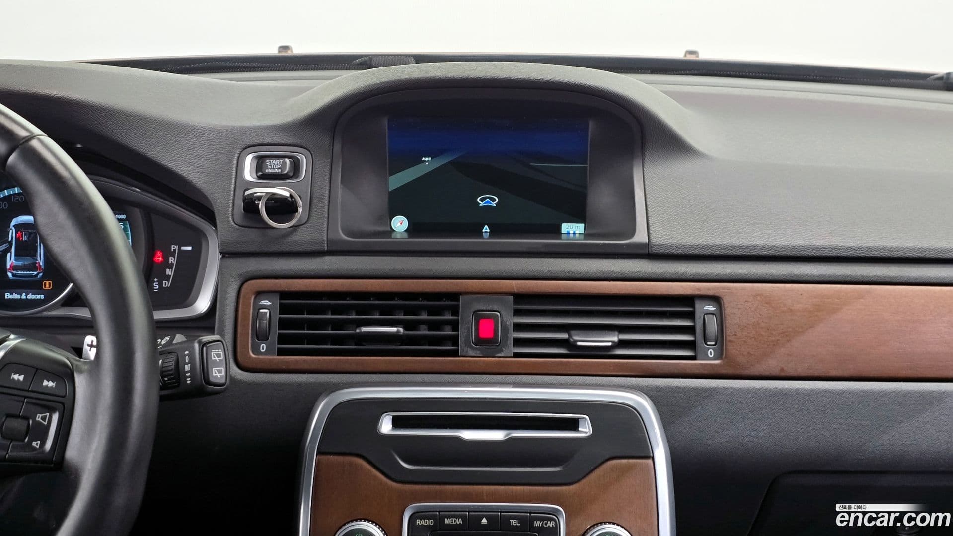 Main__Slider__Photo:XC70 Volvo 2016.3-13