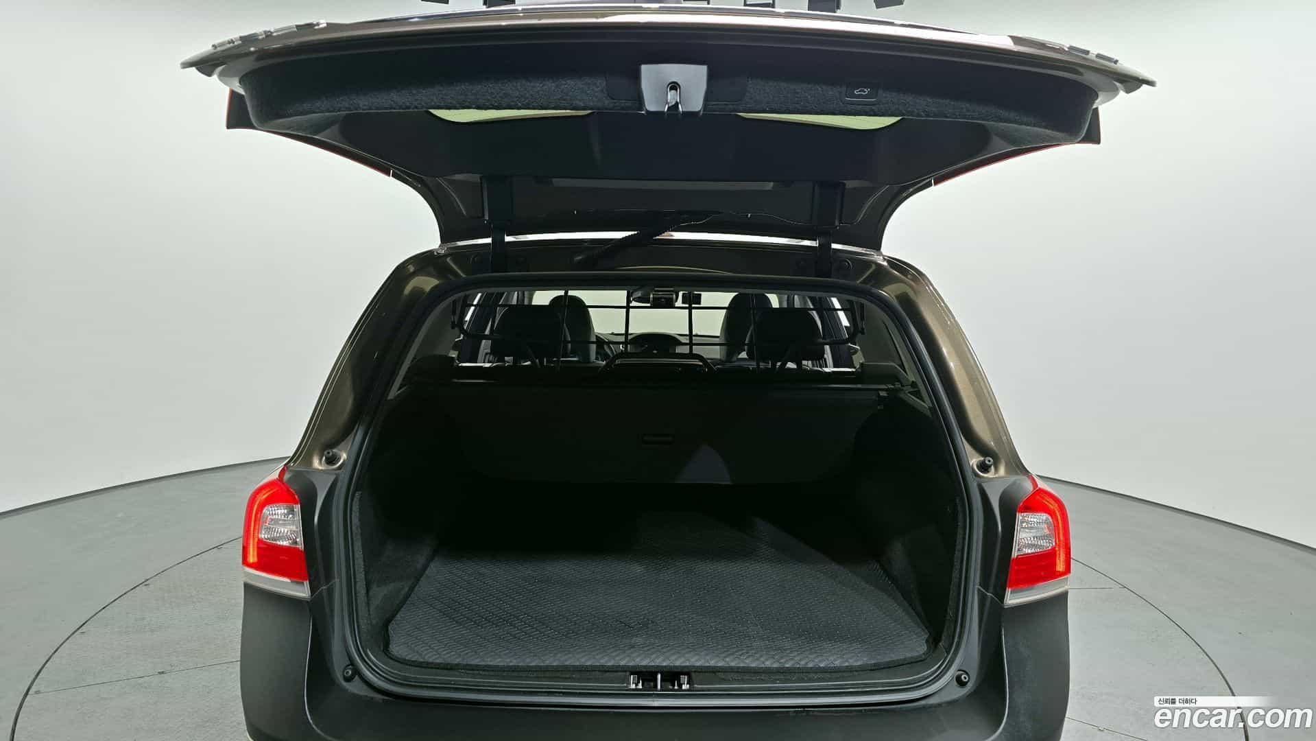 XC70 Volvo 2016.3-OPTION-024