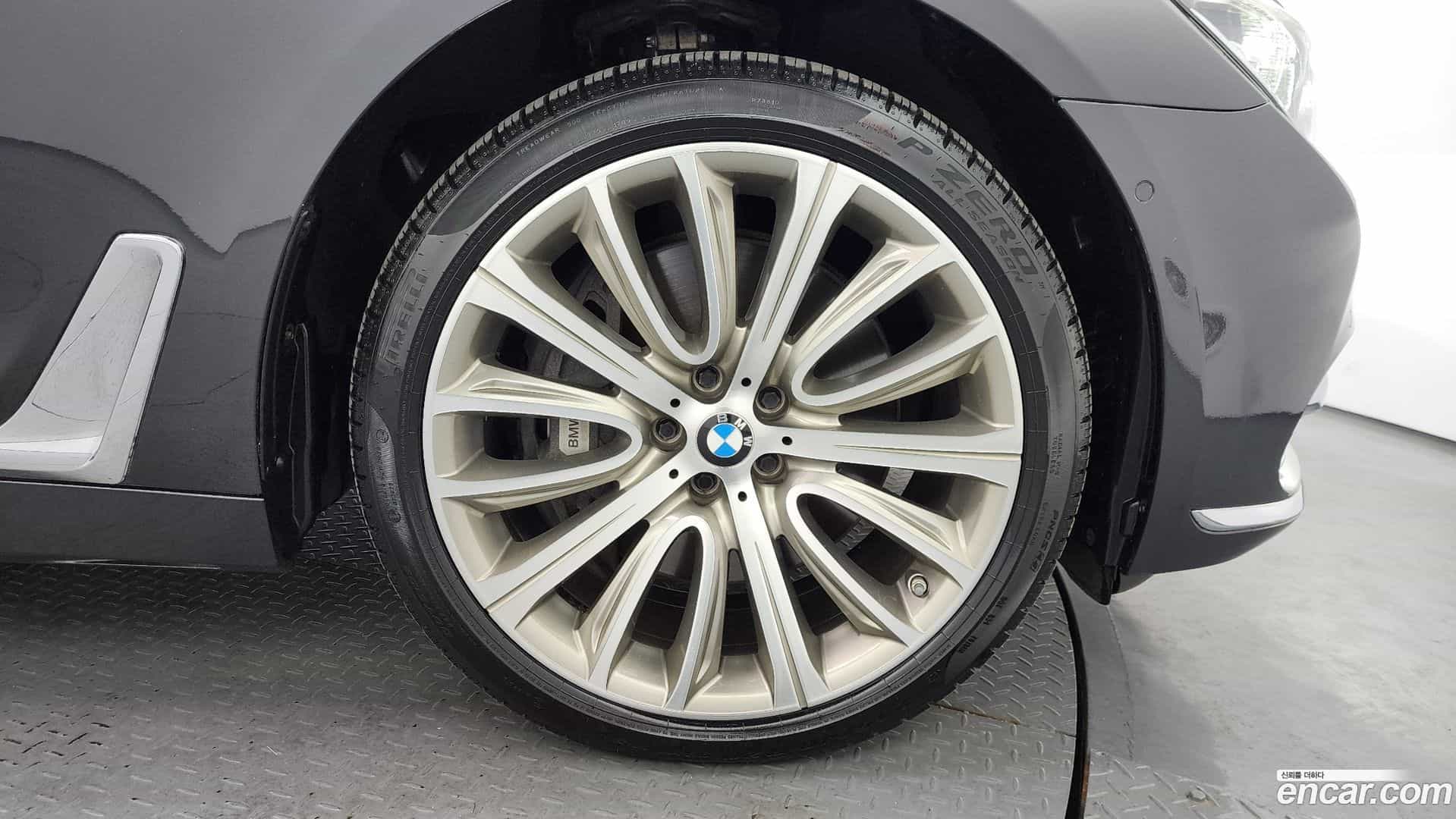 7-Series BMW 2016.11-OUTER-005