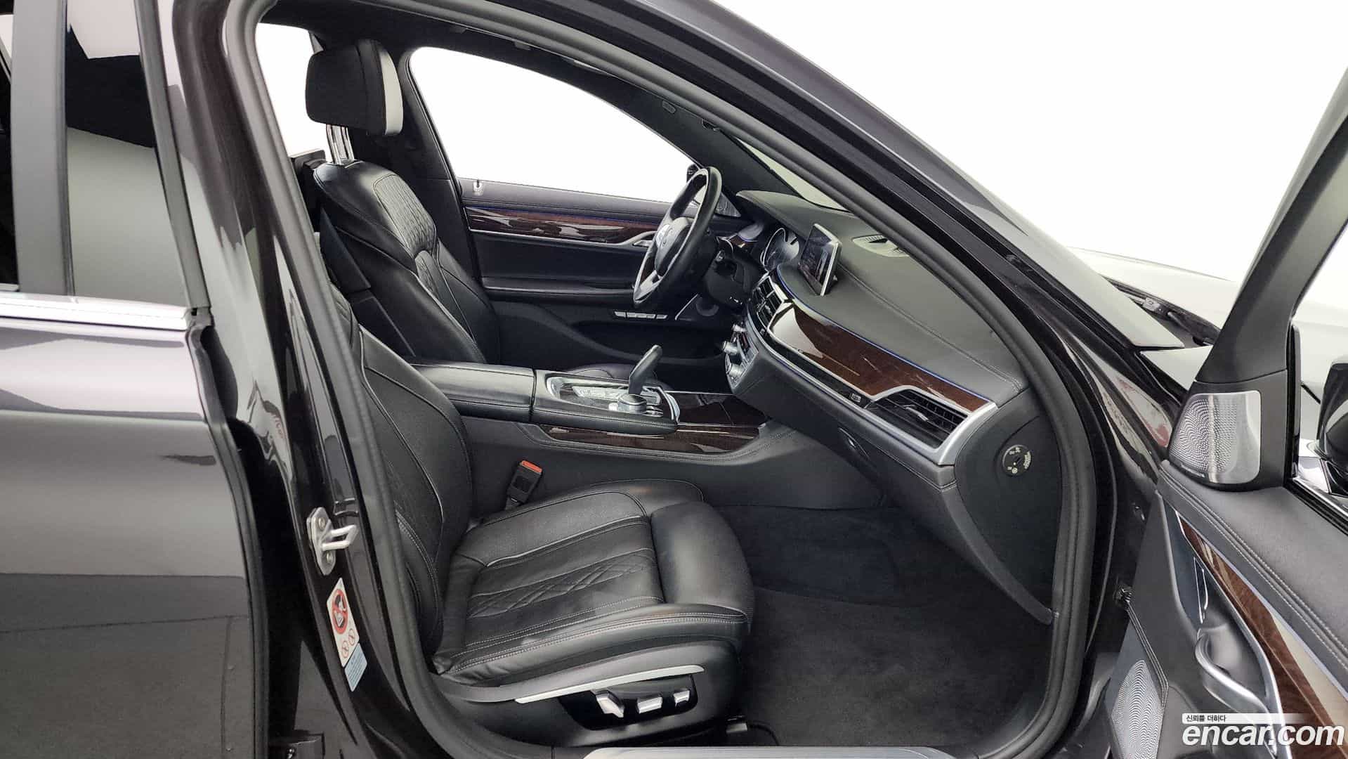 7-Series BMW 2016.11-OPTION-015