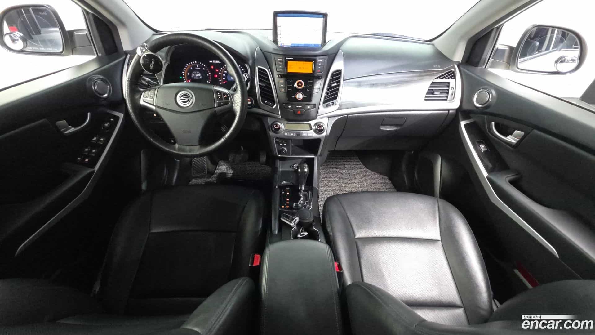 KORANDO KG_Mobility_Ssangyong 2015.1-INNER-007