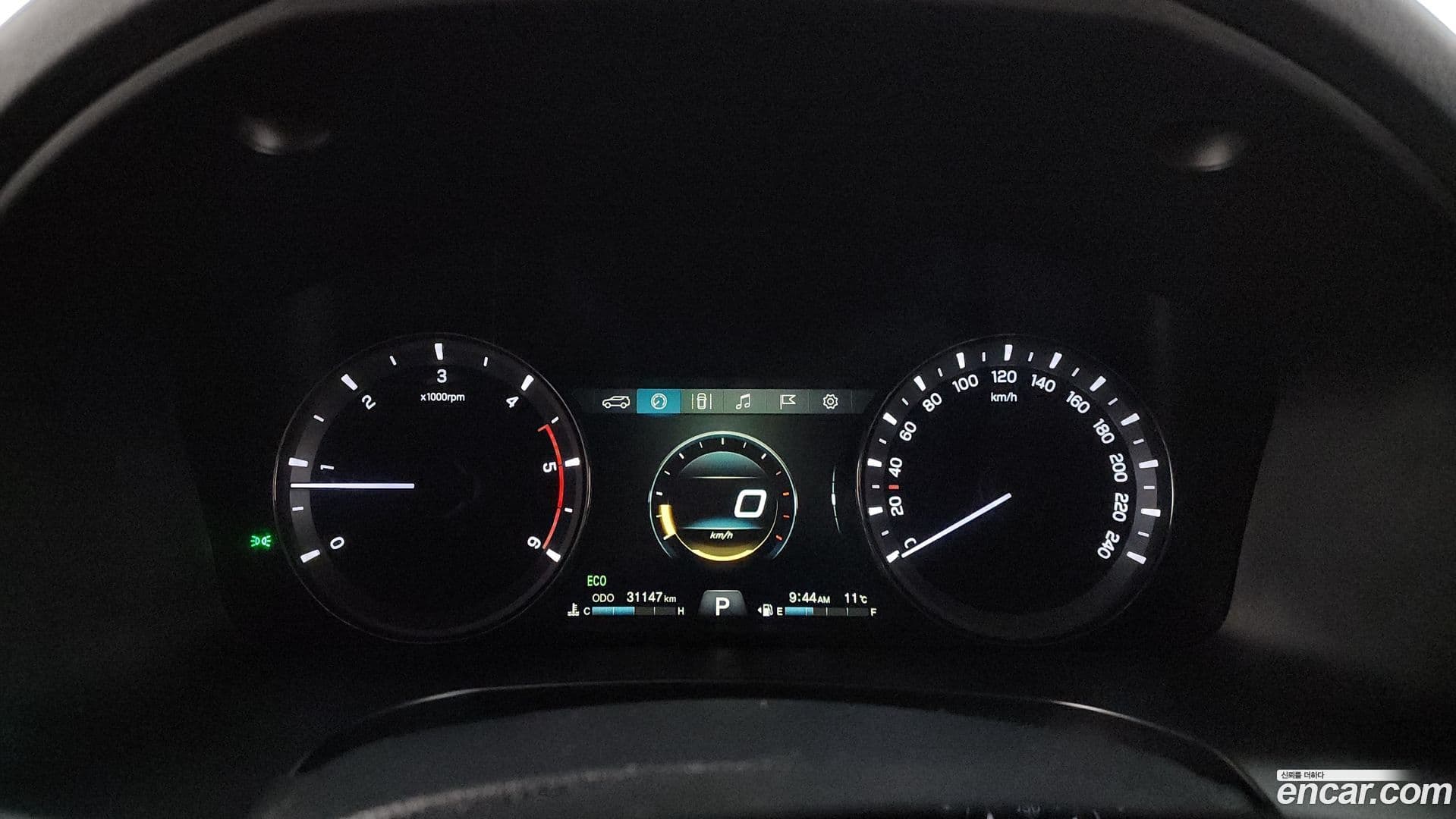 Main__Slider__Photo:Rexton KG_Mobility_Ssangyong 2021.5-7