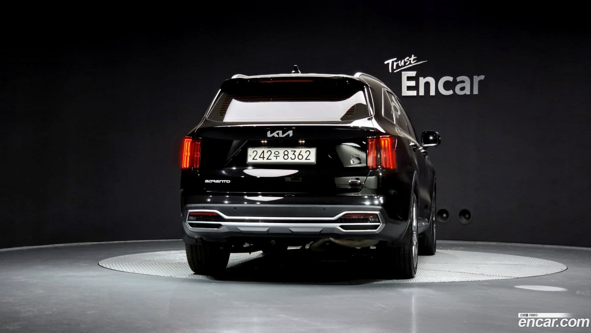 Main__Slider__Photo:Sorento Kia 2022.9-3