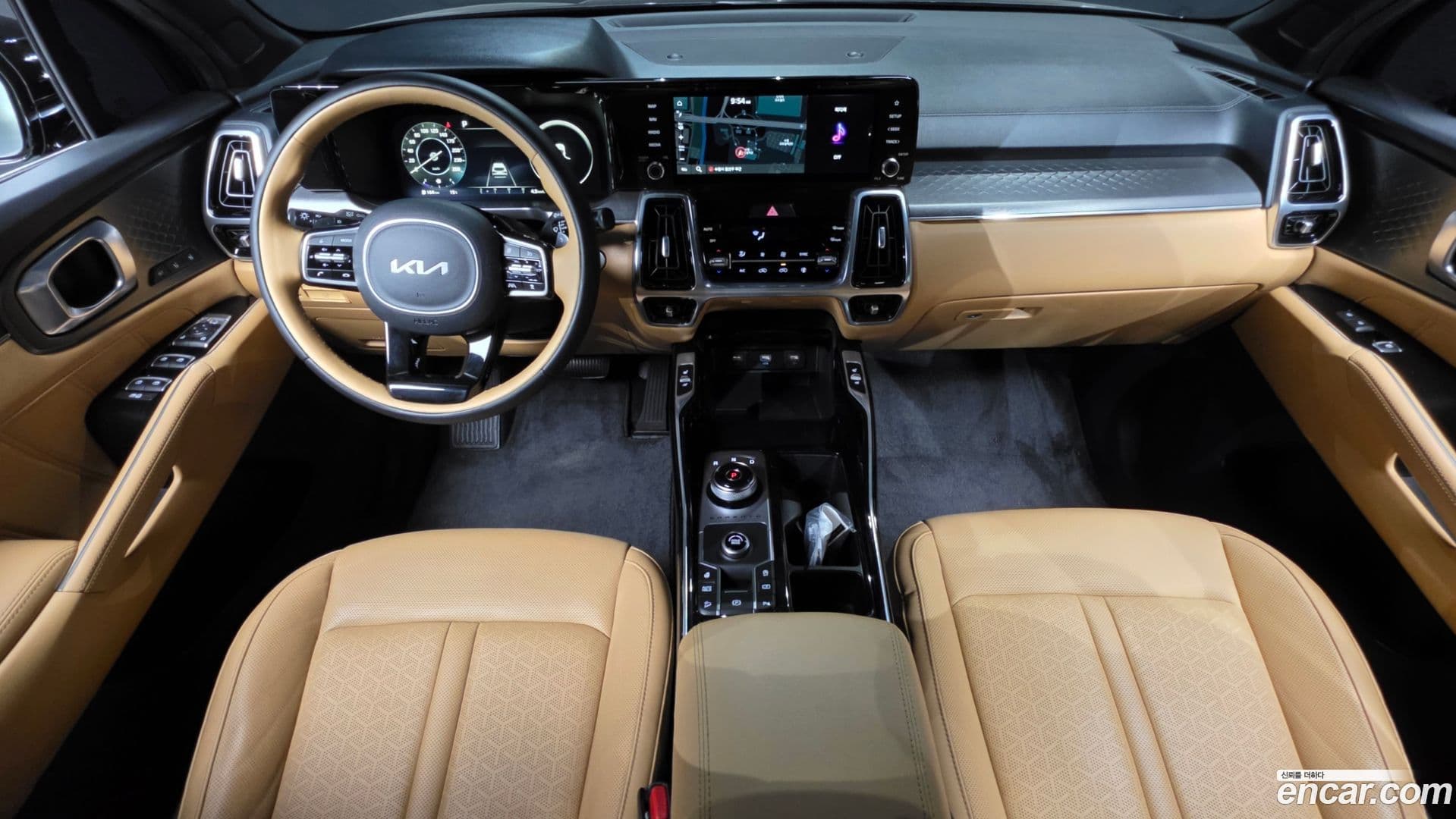 Main__Slider__Photo:Sorento Kia 2022.9-6