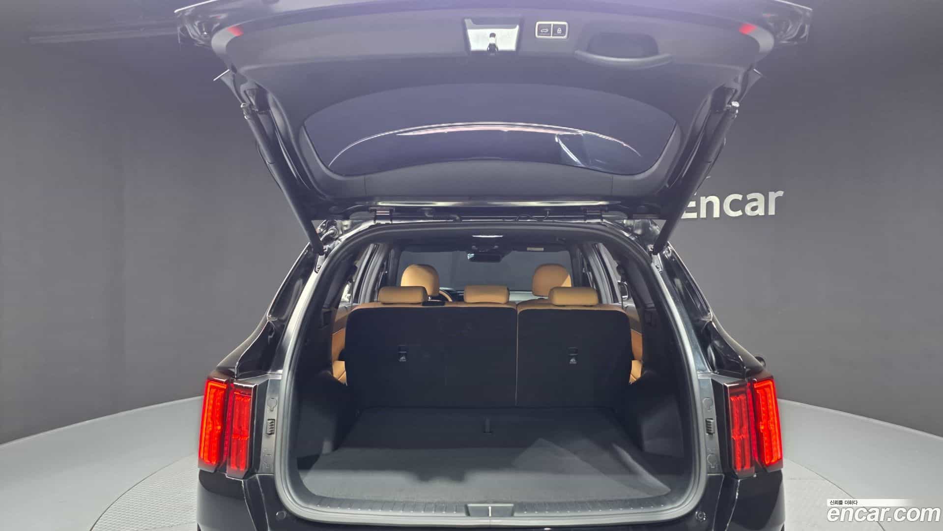 Sorento Kia 2022.9-OPTION-024