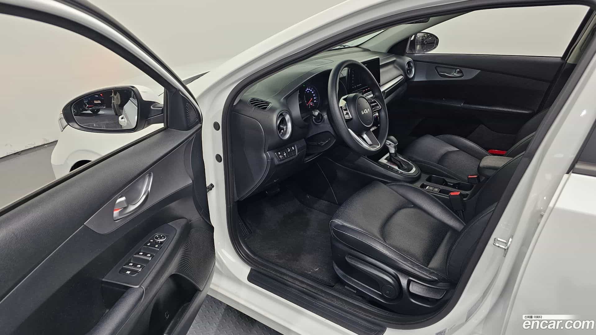 K3 Kia 2021.5-INNER-010