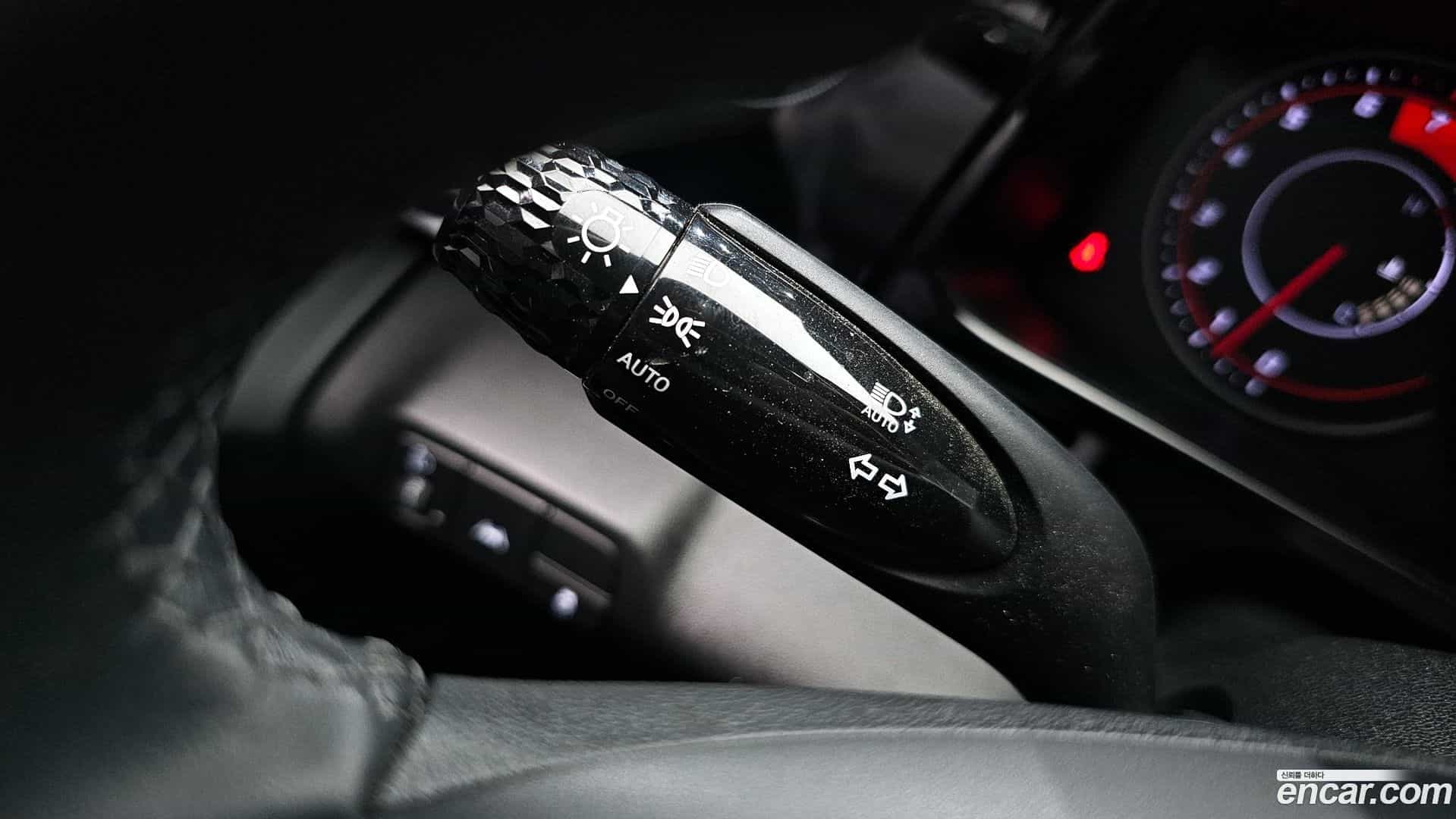 AVANTE Hyundai 2023.0-OPTION-020