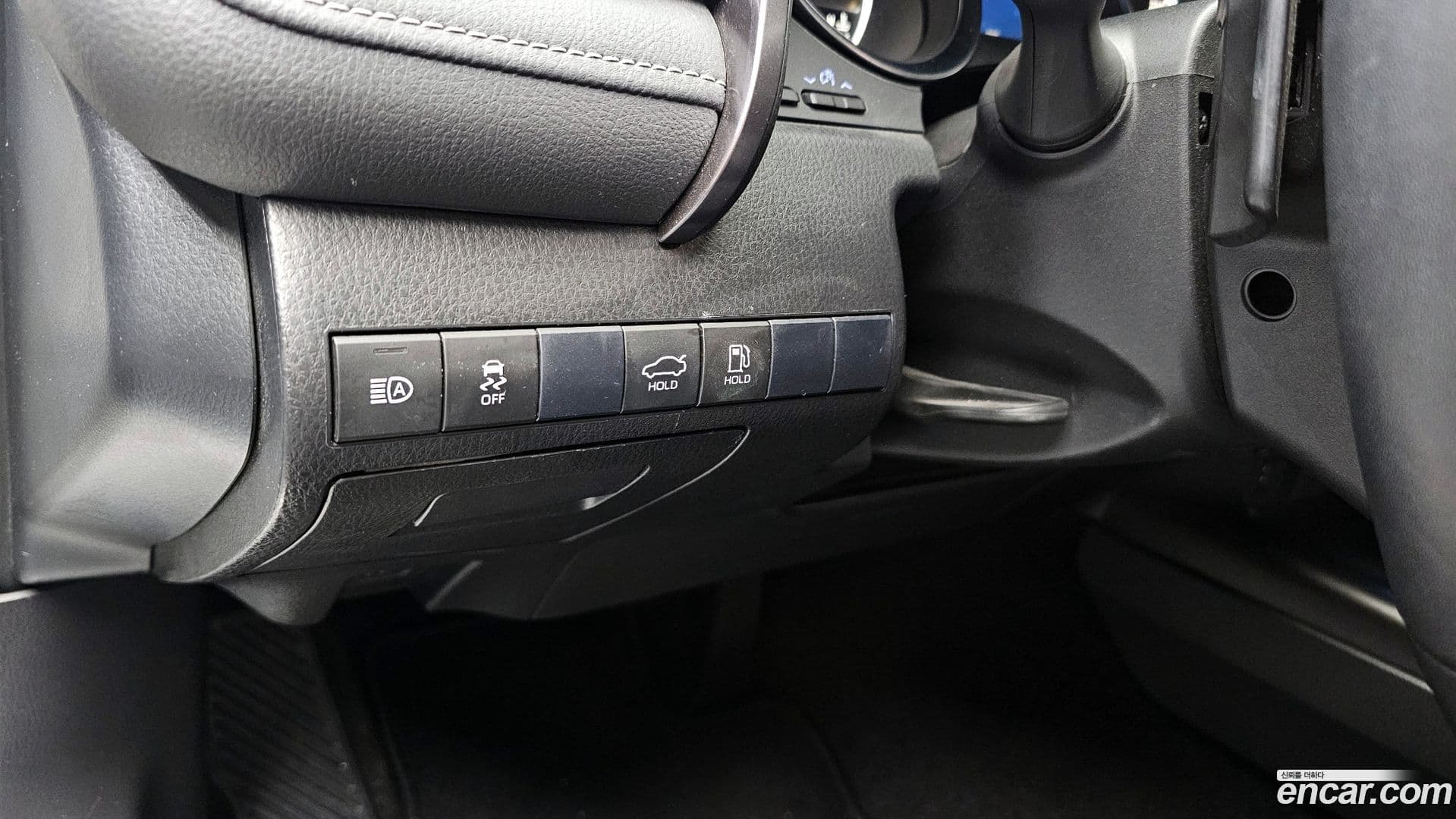 Main__Slider__Photo:Camry Toyota 2021.5-14