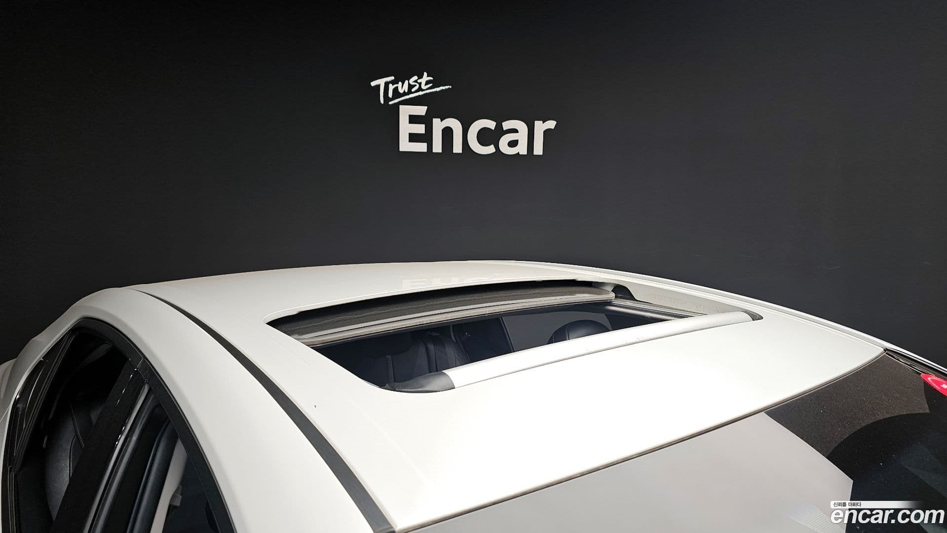 Main__Slider__Photo:Camry Toyota 2021.5-19