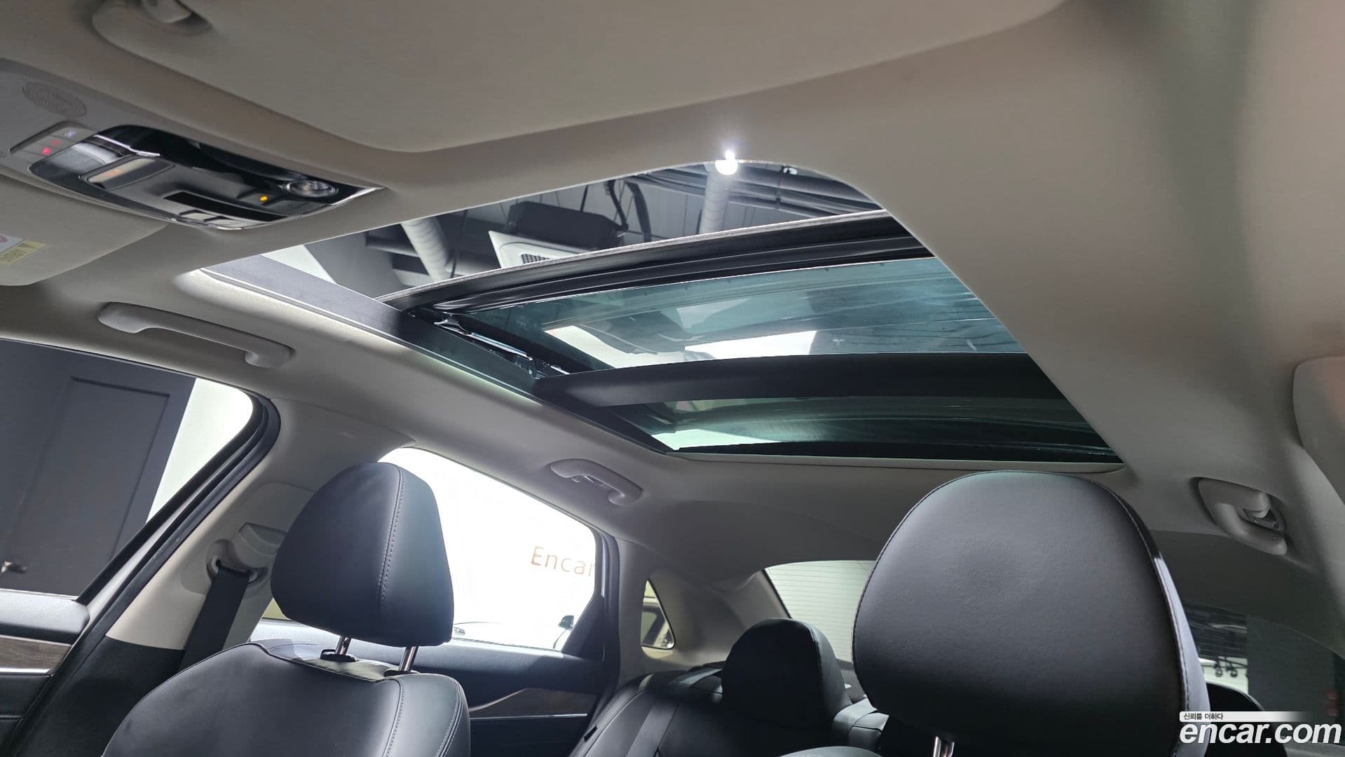 Main__Slider__Photo:K5 Kia 2020.8-19