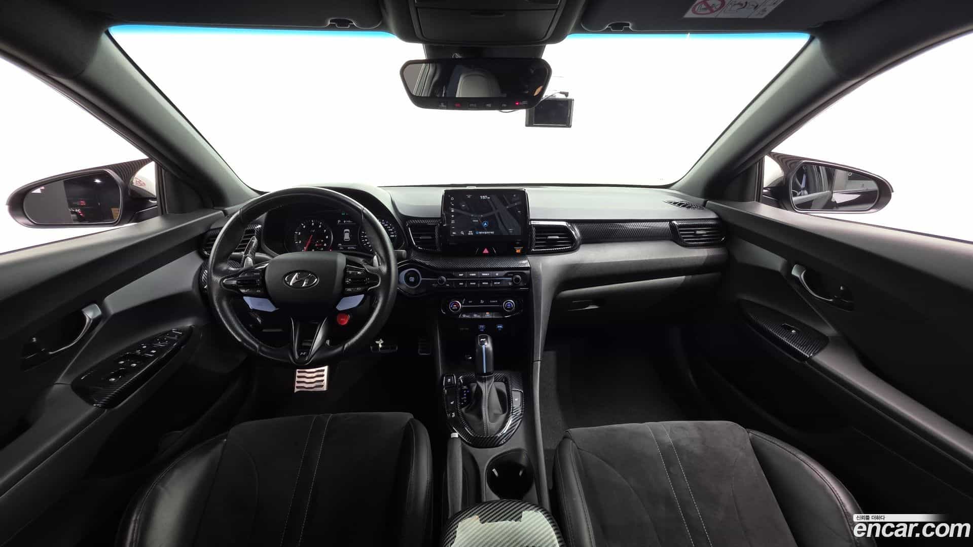 Veloster Hyundai 2021.2-INNER-007