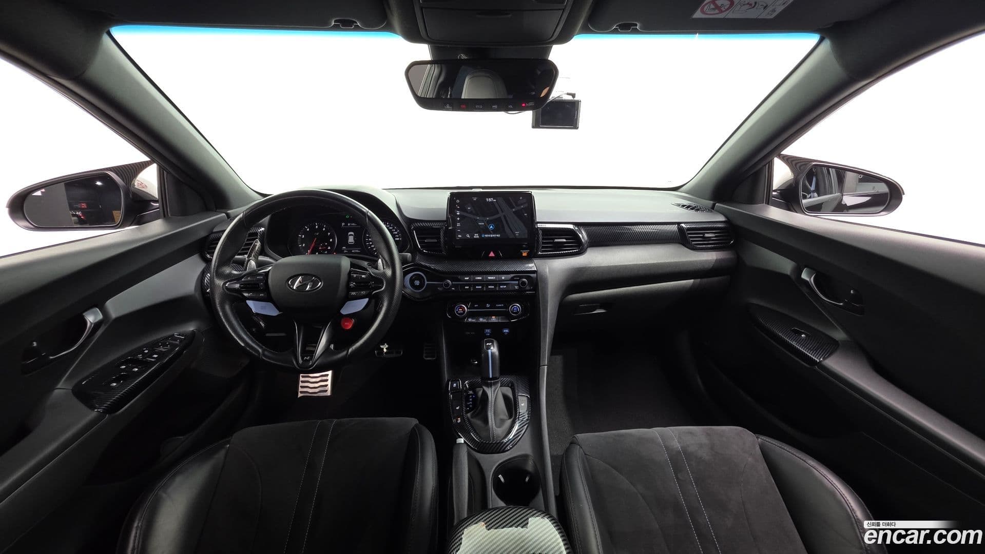 Main__Slider__Photo:Veloster Hyundai 2021.2-6