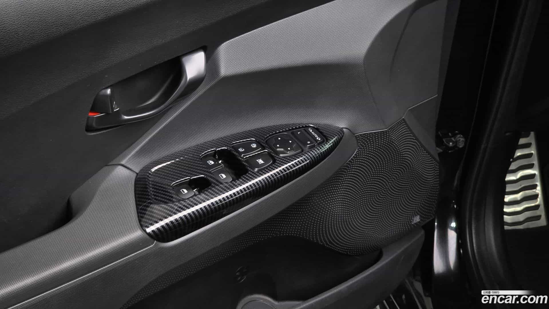 Veloster Hyundai 2021.2-OPTION-021