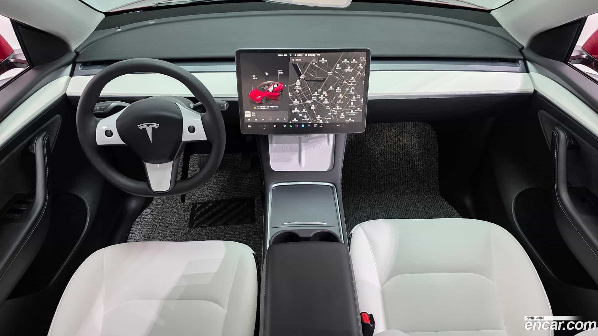 Model Y Tesla 2024.10-INNER-007