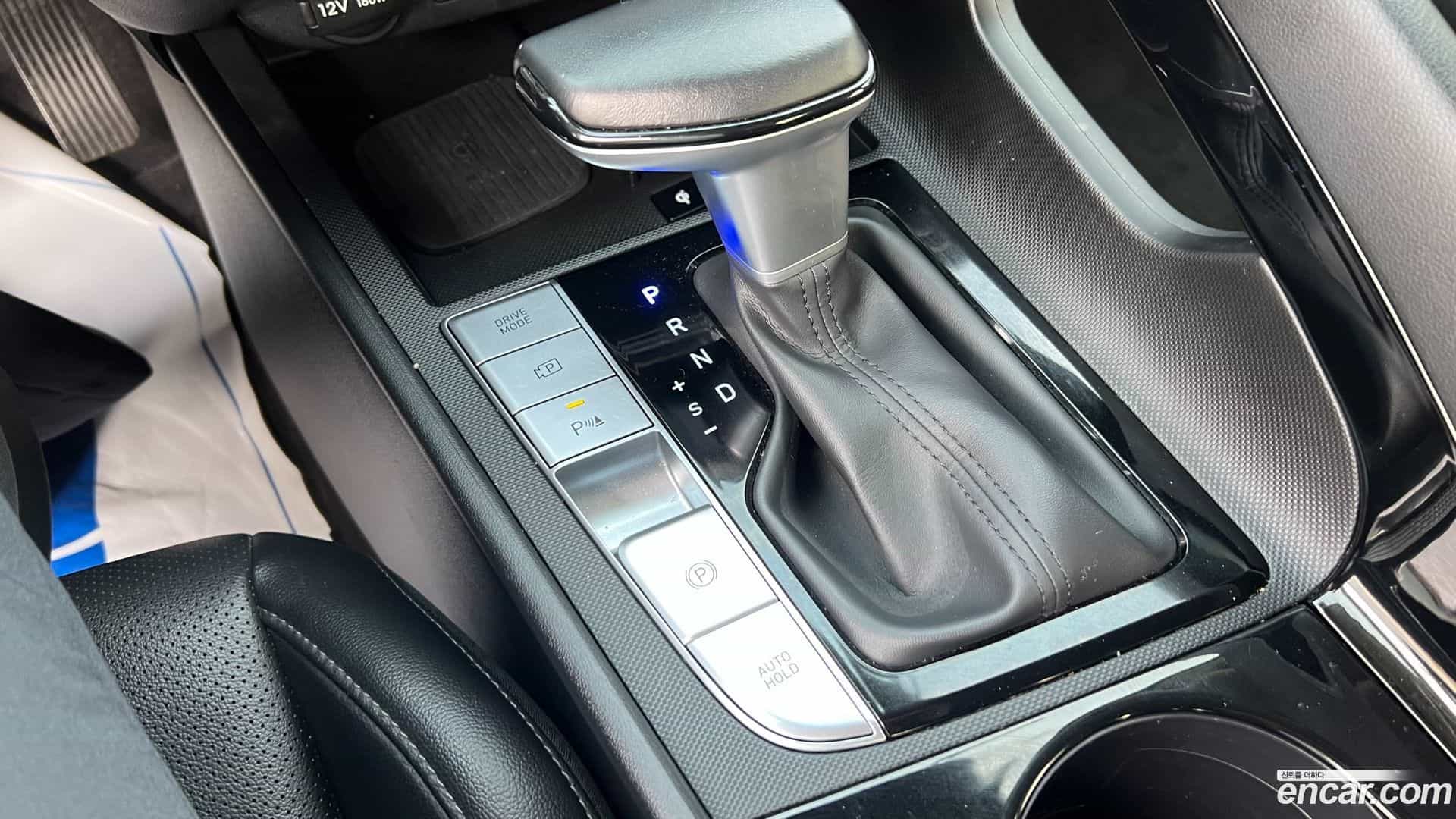 AVANTE Hyundai 2023.7-OPTION-015