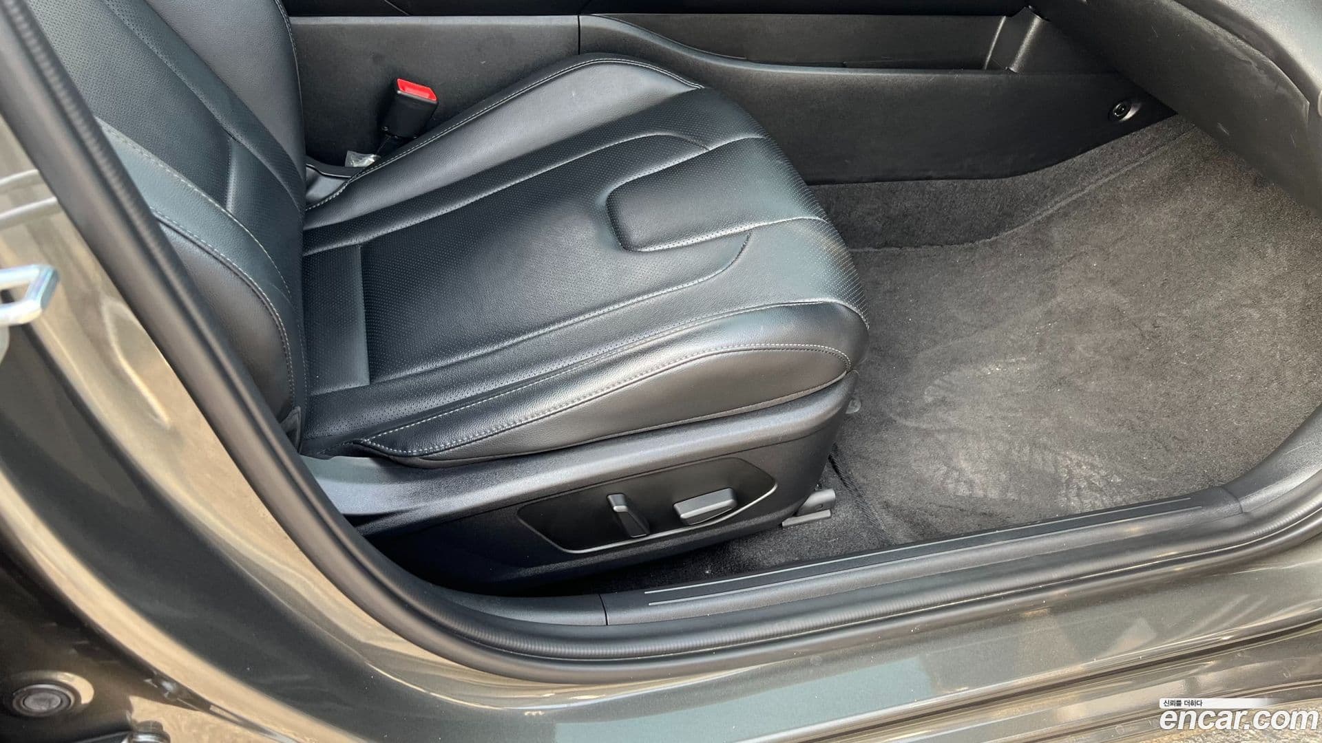 Main__Slider__Photo:AVANTE Hyundai 2023.7-16