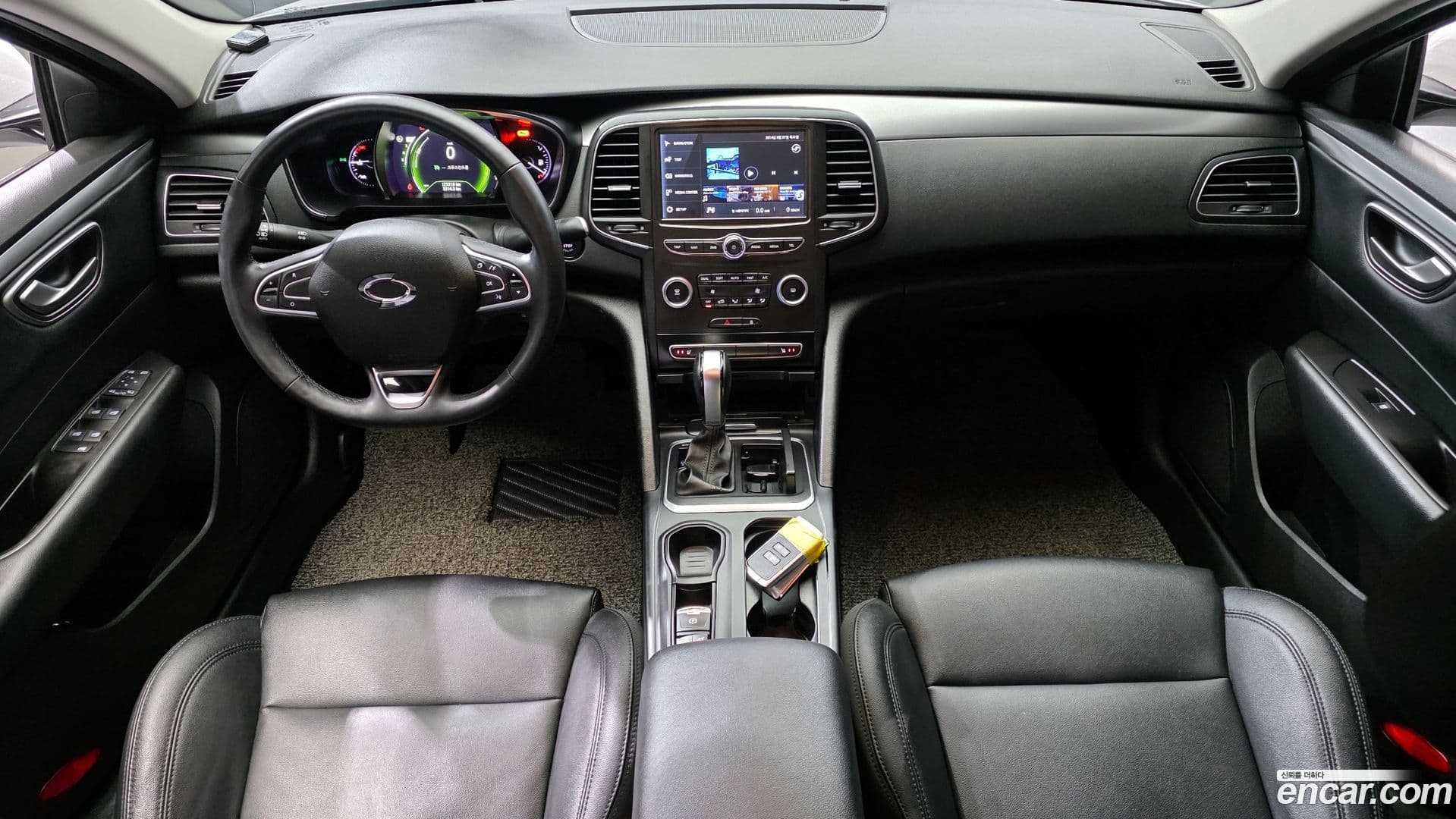 Main__Slider__Photo:SM6 Renault-KoreaSamsung 2019.2-6