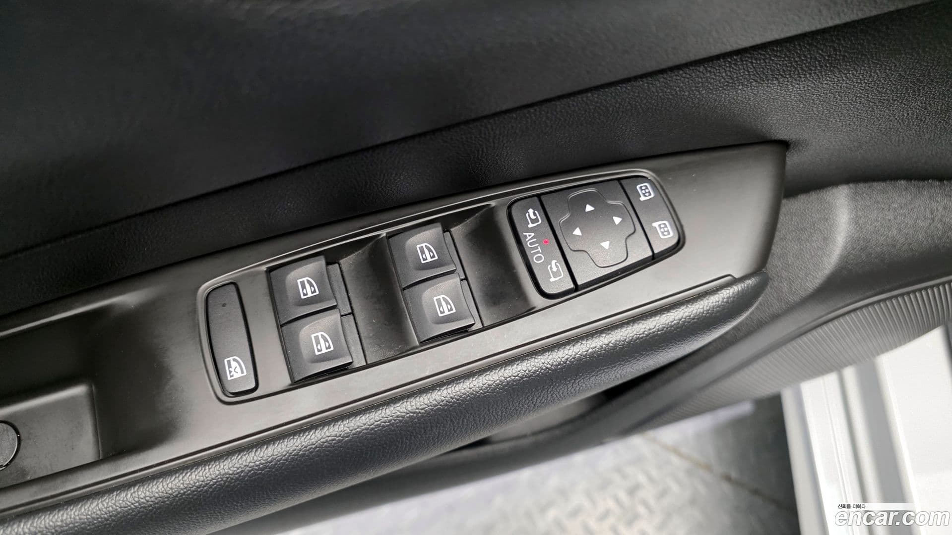 Main__Slider__Photo:SM6 Renault-KoreaSamsung 2019.2-13