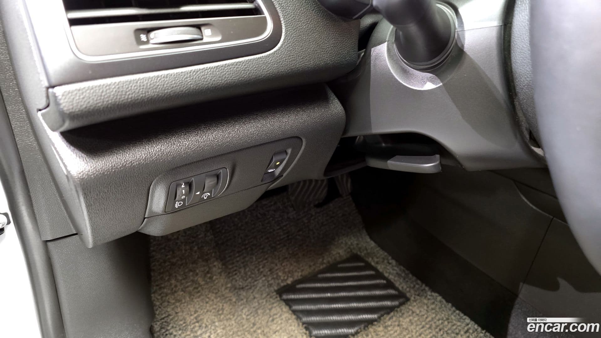 Main__Slider__Photo:SM6 Renault-KoreaSamsung 2019.2-14