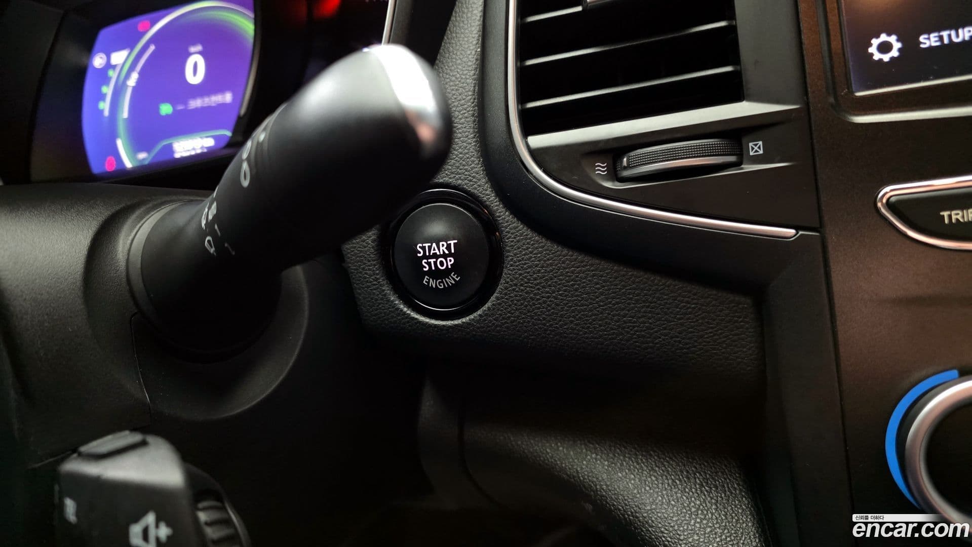 Main__Slider__Photo:SM6 Renault-KoreaSamsung 2019.2-18