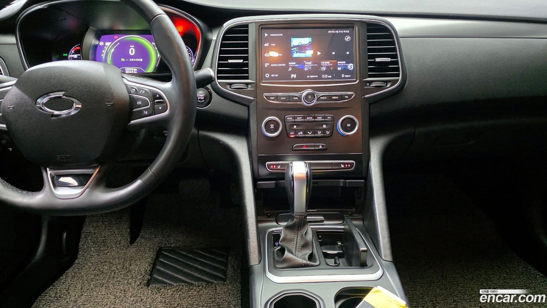 Main__Slider__Photo:SM6 Renault-KoreaSamsung 2019.2-19