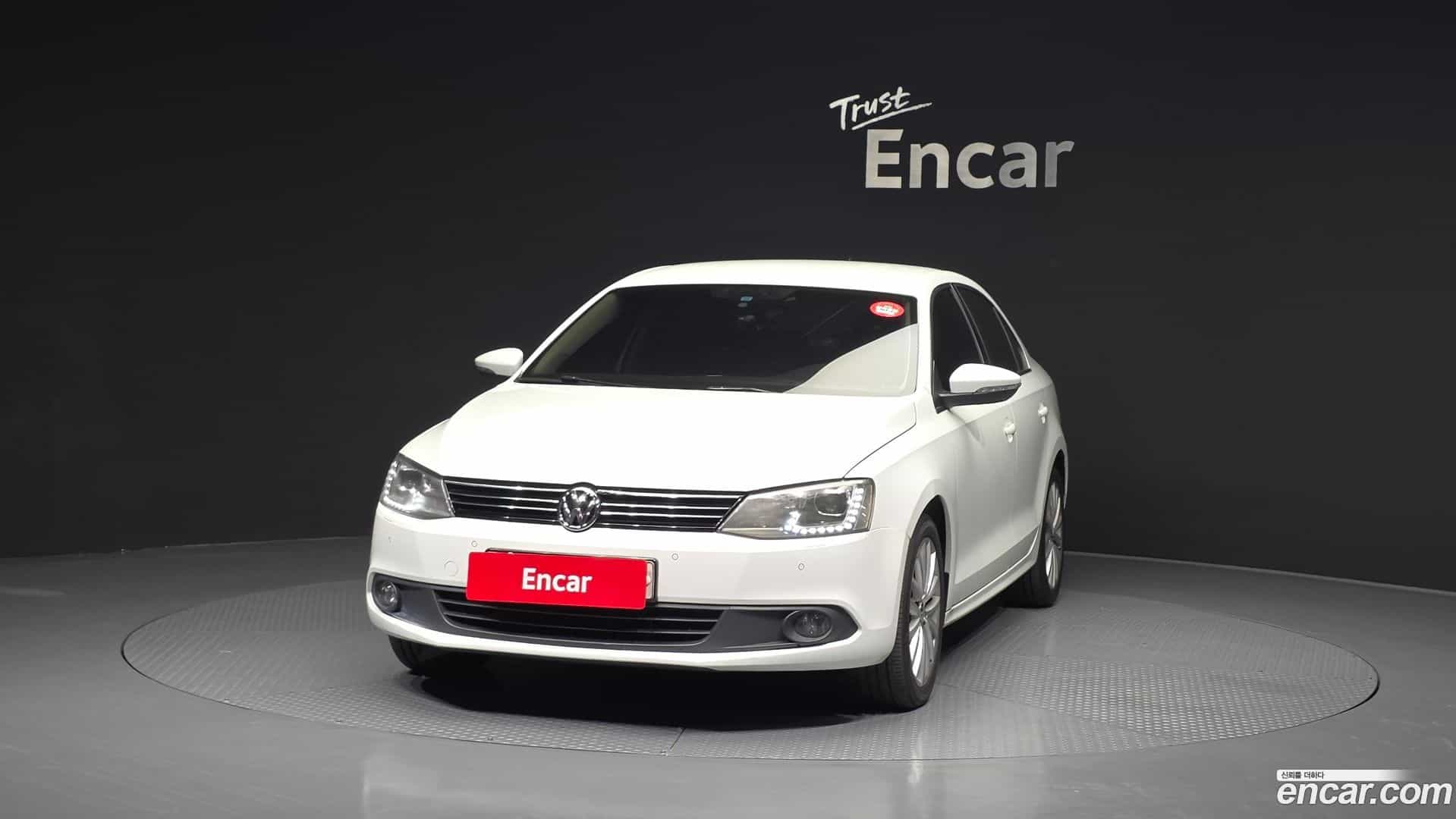Jetta Volkswagen 2014.3-OUTER-003
